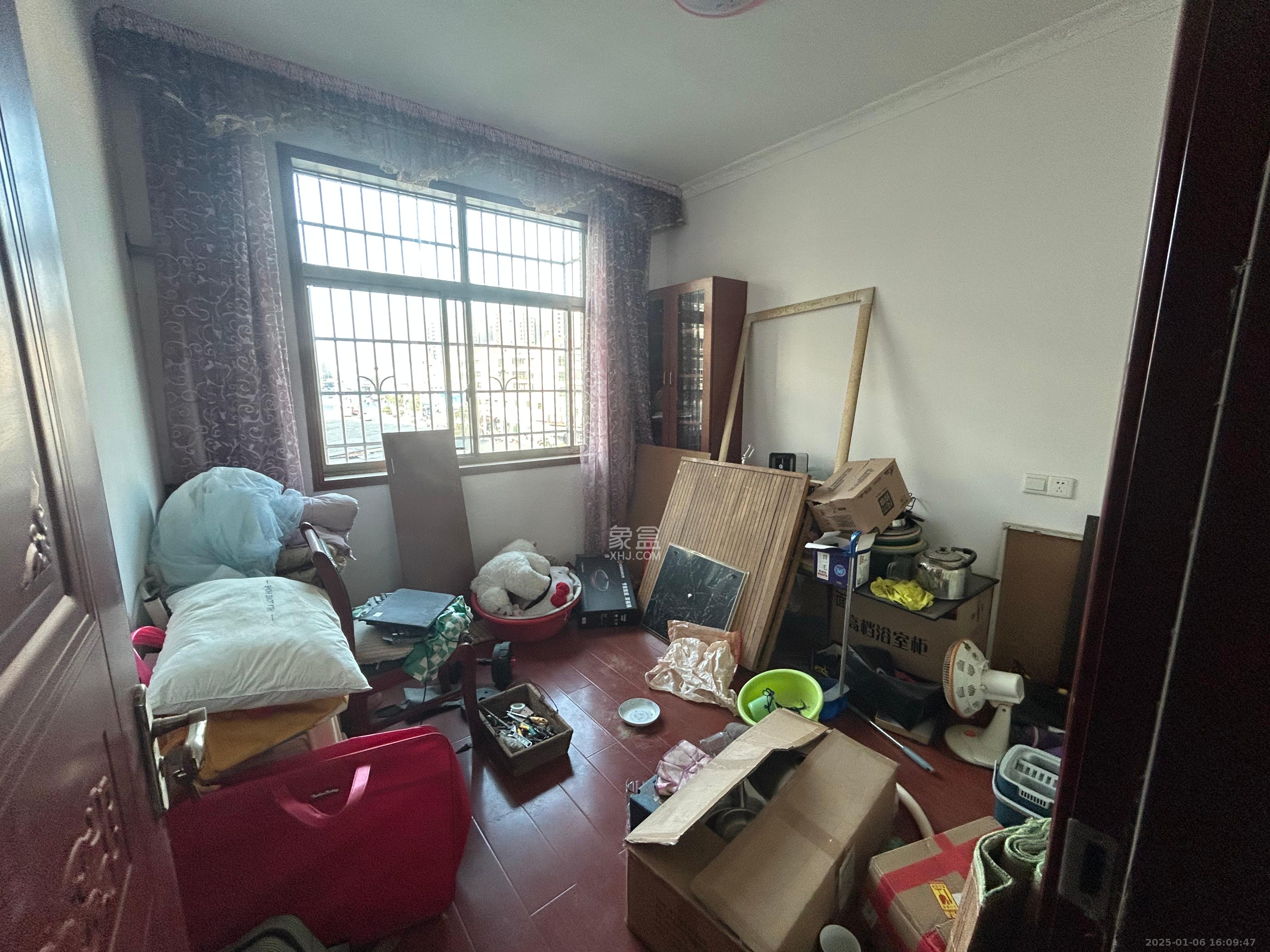 金桂小区一期  3室1厅1卫   1700.00元/月室内图