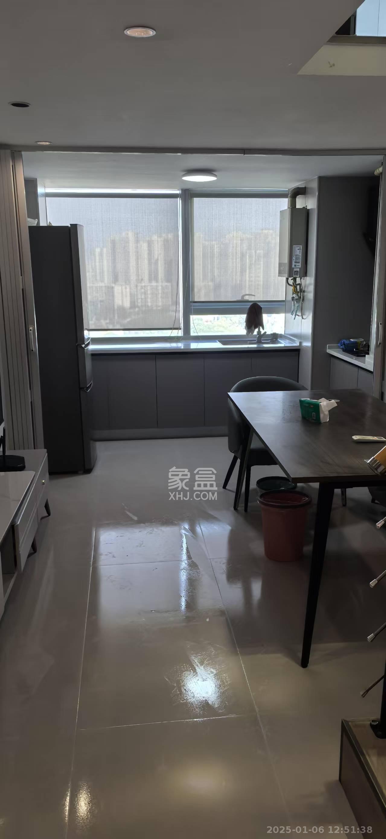 卓越伊景寓  2室1厅1卫   2300.00元/月室内图
