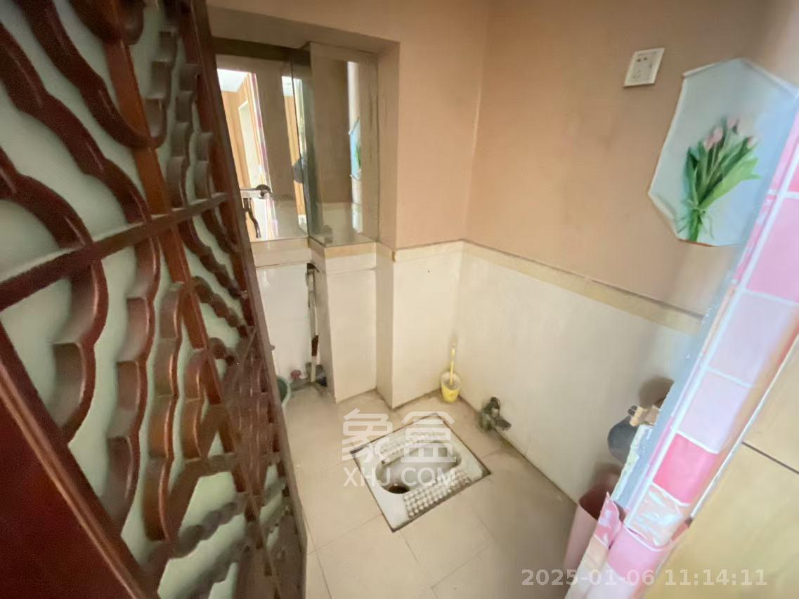 华菱蓝调国际(华菱.香墅美地) 2室2厅2卫 1700.0元/月 华菱蓝调国际(华菱.香墅美地) 2室2厅2卫 1700.0元/月室内图