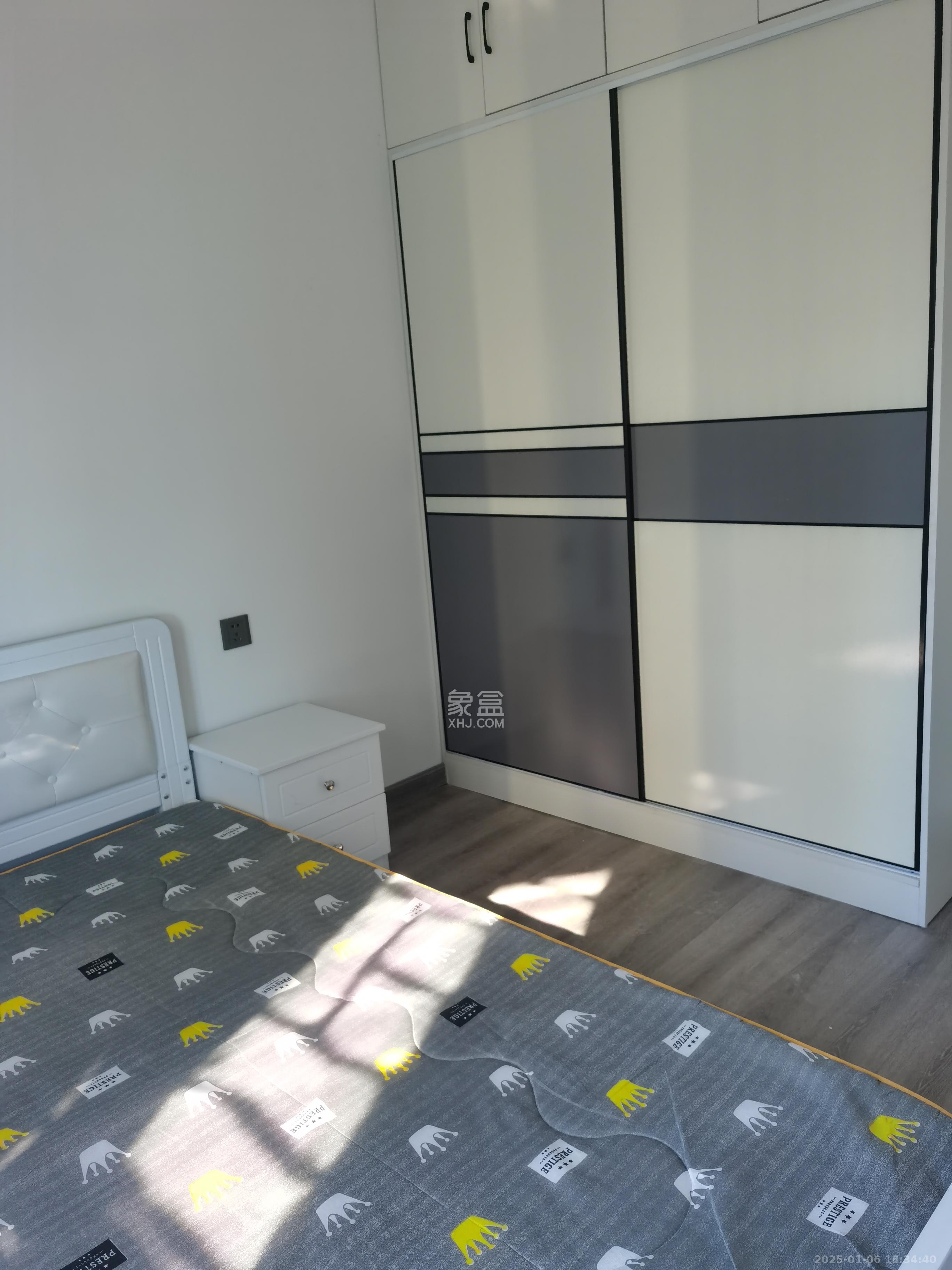 富兴悦府(富兴学府名邸) 4室2厅2卫 2800.0元/月 富兴悦府(富兴学府名邸) 4室2厅2卫 2800.0元/月室内图