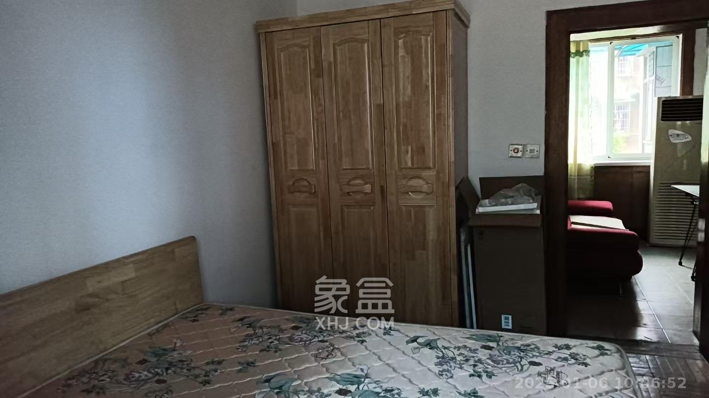 茶园坡社区(原王家冲社区)  2室1厅1卫    1300.0元/月 茶园坡社区(原王家冲社区)  2室1厅1卫    1300.0元/月室内图