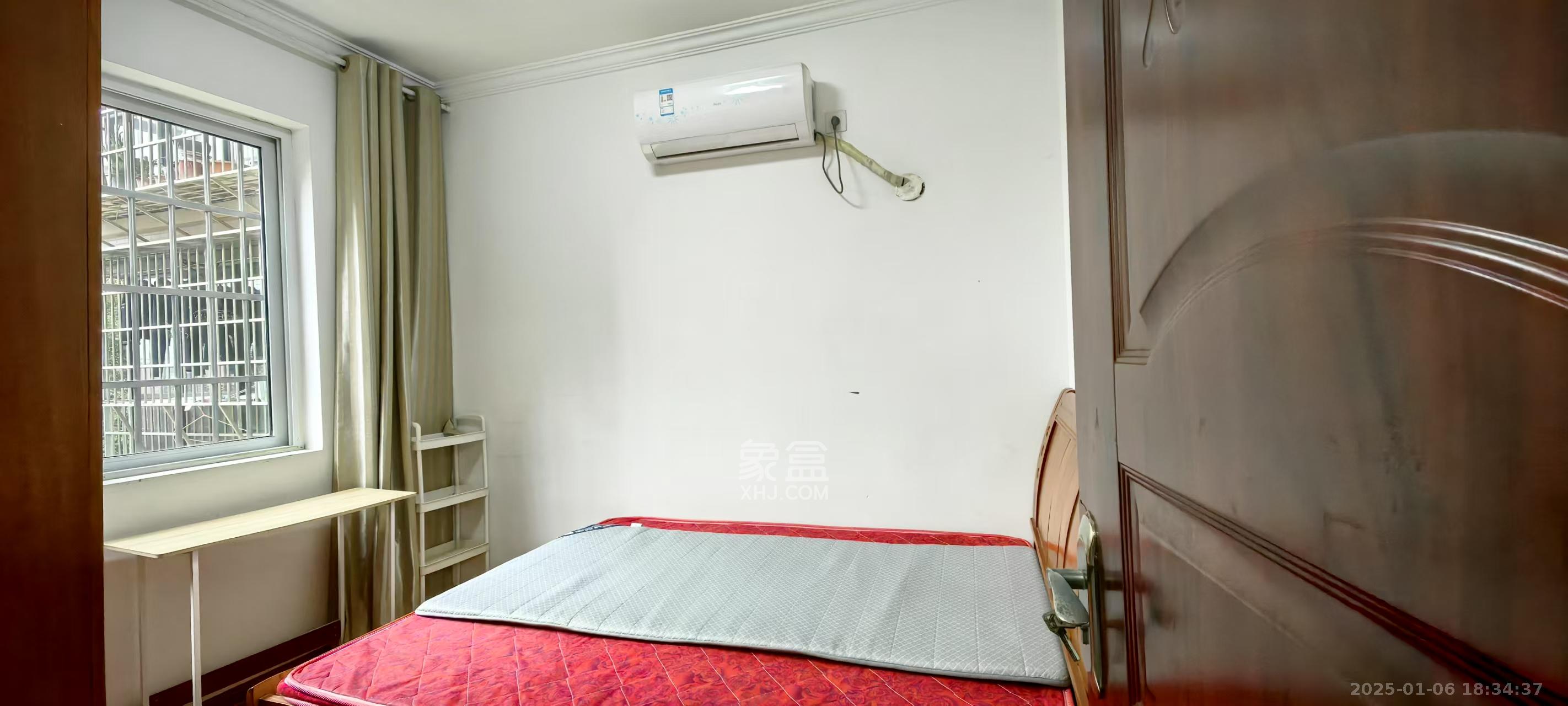 星城新宇莲景苑 1室2厅1卫 2100.0元/月 星城新宇莲景苑 1室2厅1卫 2100.0元/月室内图