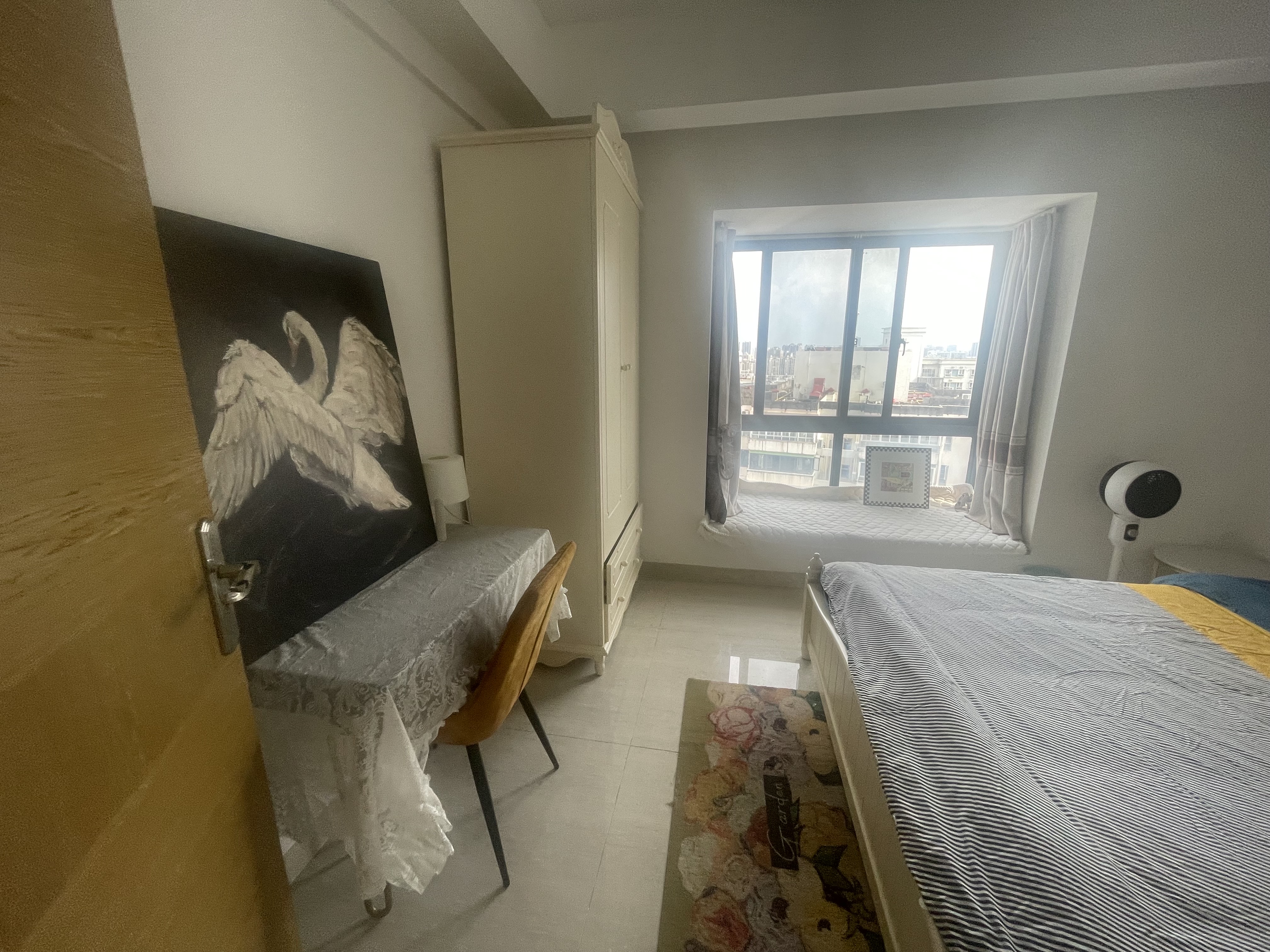 宇建国贸城 1室1厅1卫 80.0万 宇建国贸城 1室1厅1卫 80.0万室内图