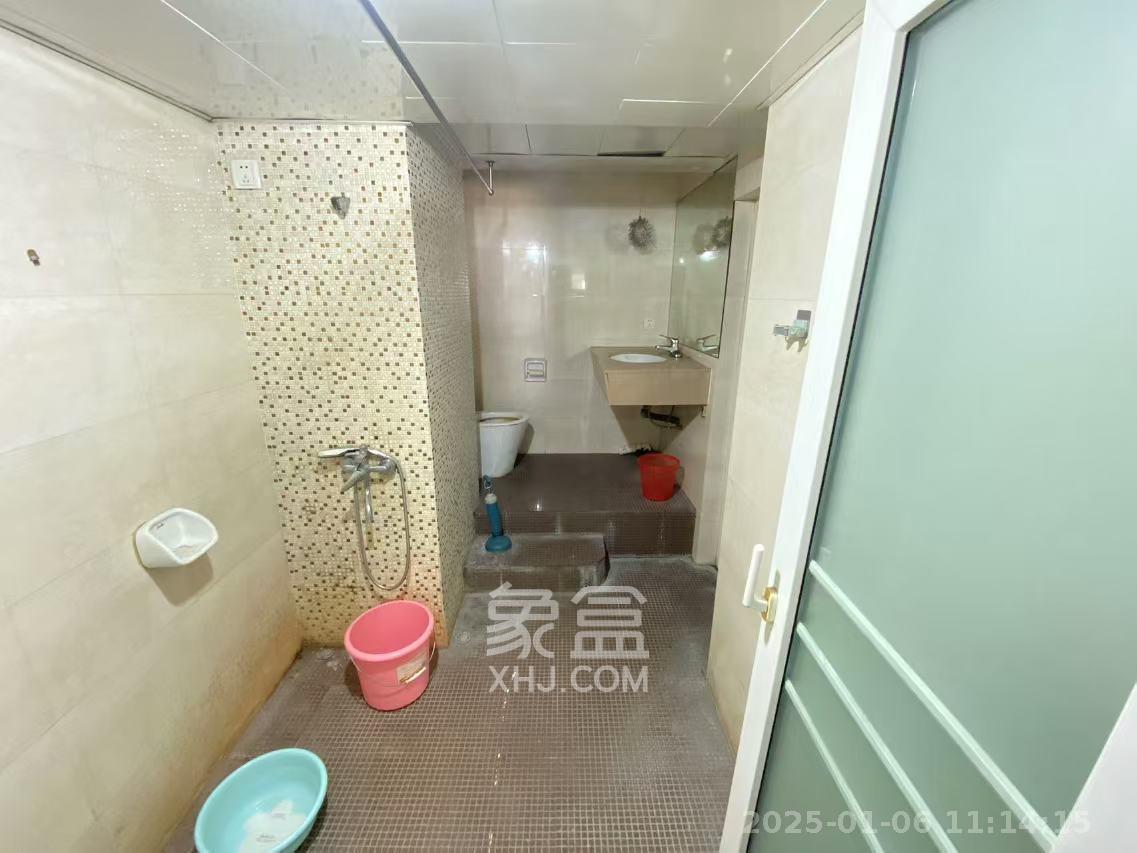 华菱蓝调国际(华菱.香墅美地) 2室2厅2卫 1700.0元/月 华菱蓝调国际(华菱.香墅美地) 2室2厅2卫 1700.0元/月室内图