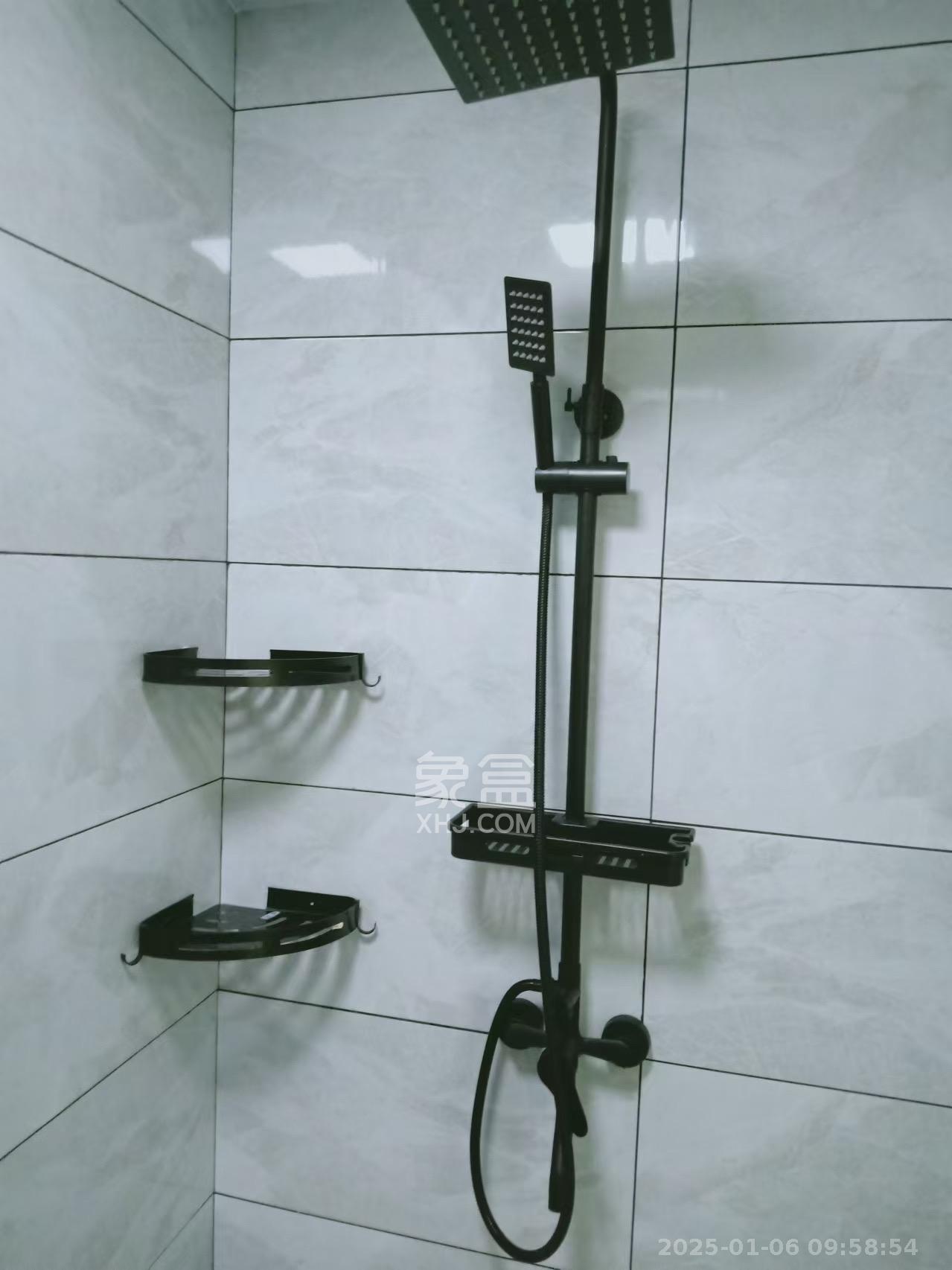 中南国际眼镜城(中伟商业中心) 1室0厅0卫 1400.0元/月 中南国际眼镜城(中伟商业中心) 1室0厅0卫 1400.0元/月室内图