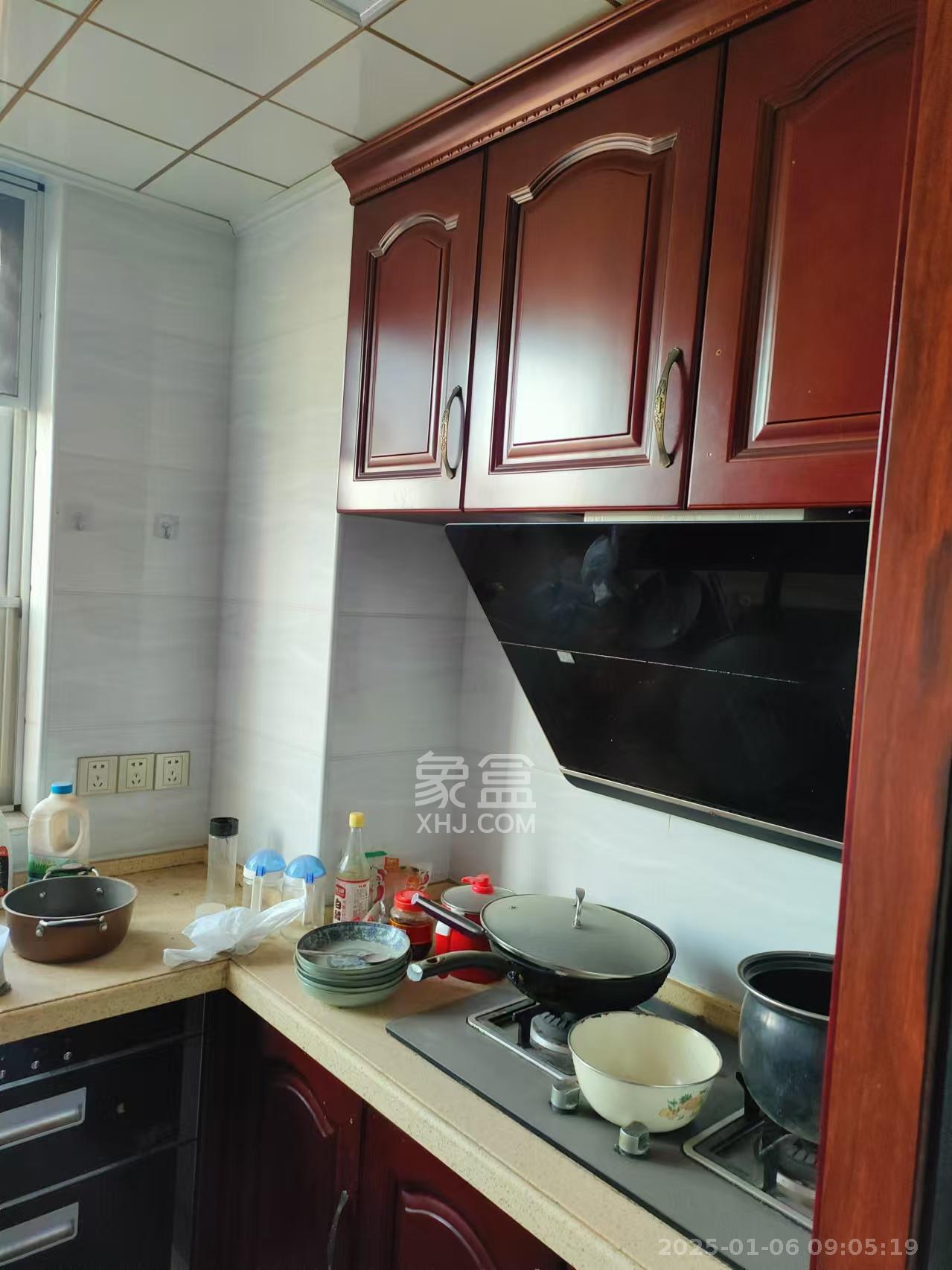 丽发新城 5室2厅3卫 5000.0元/月 丽发新城 5室2厅3卫 5000.0元/月室内图