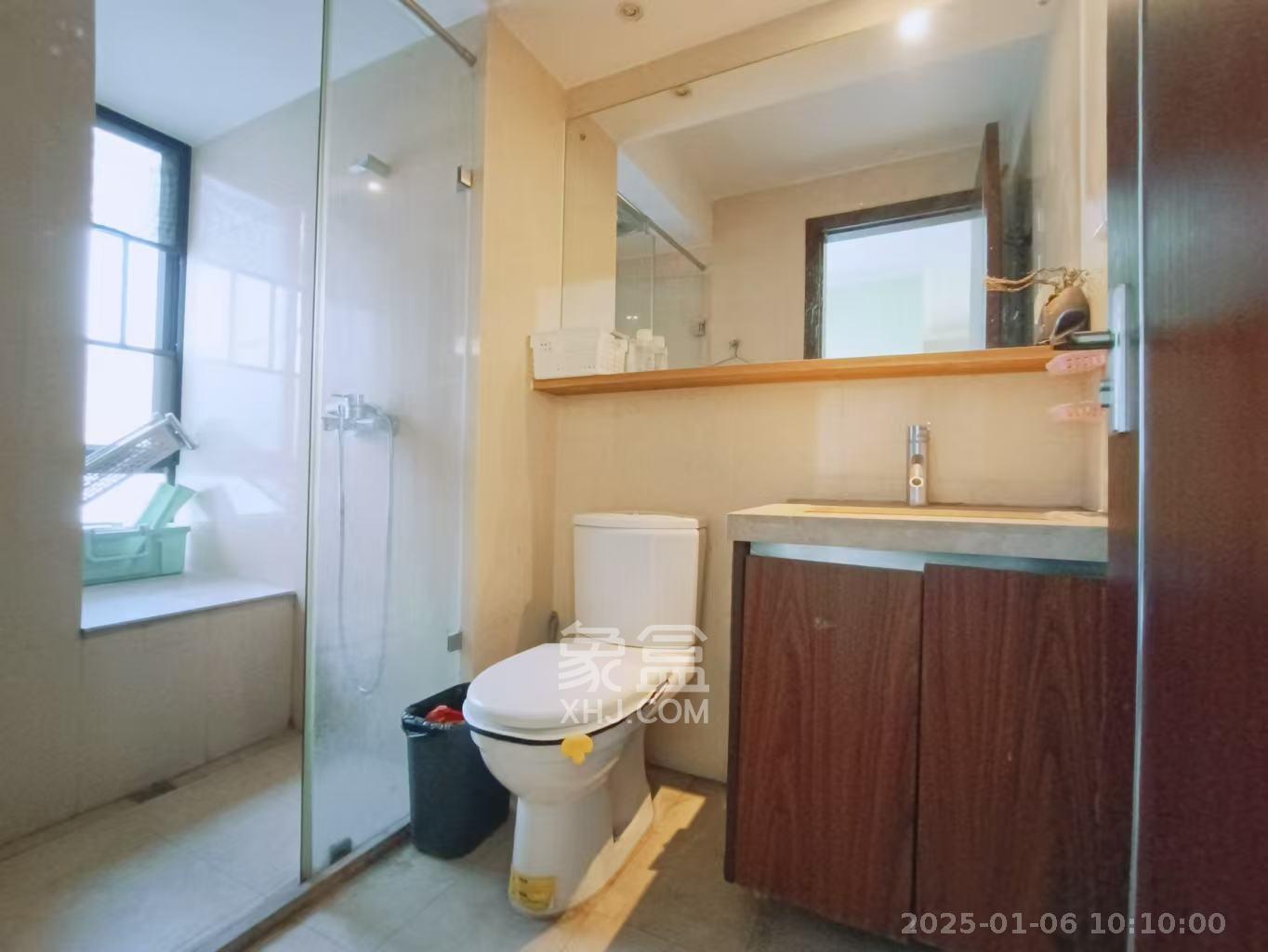 时代倾城一期  3室2厅2卫   2300.00元/月室内图