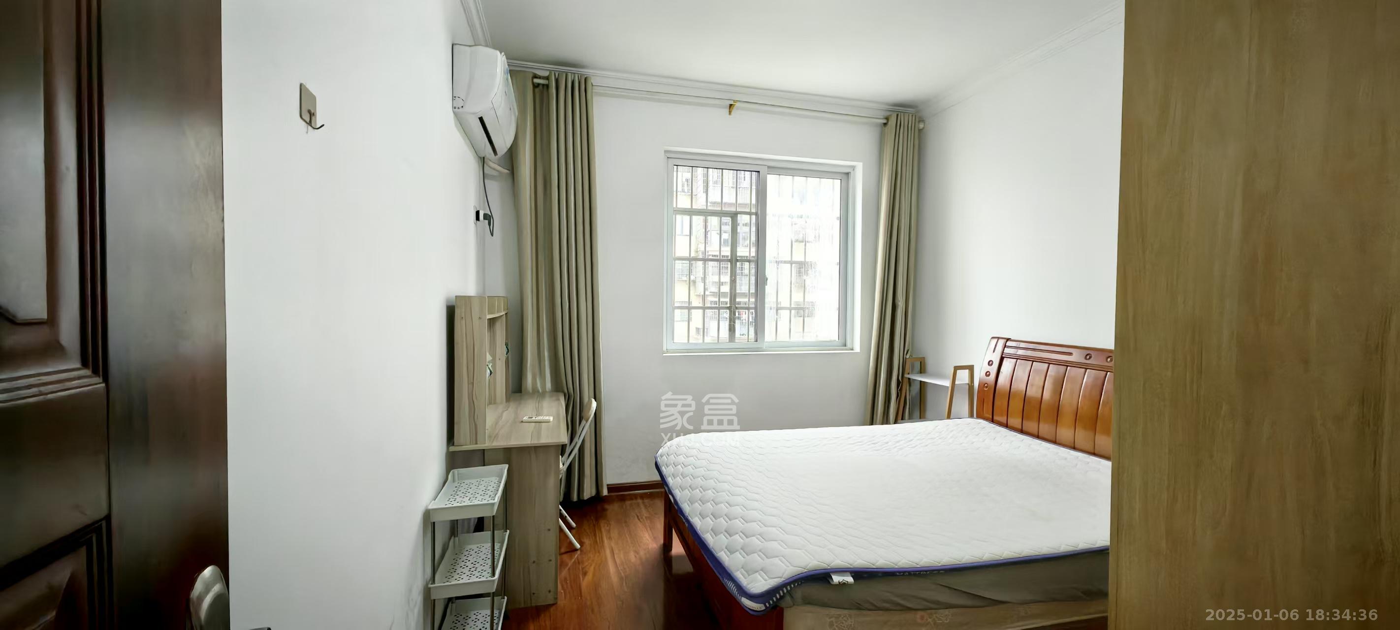 星城新宇莲景苑 1室2厅1卫 2100.0元/月 星城新宇莲景苑 1室2厅1卫 2100.0元/月室内图