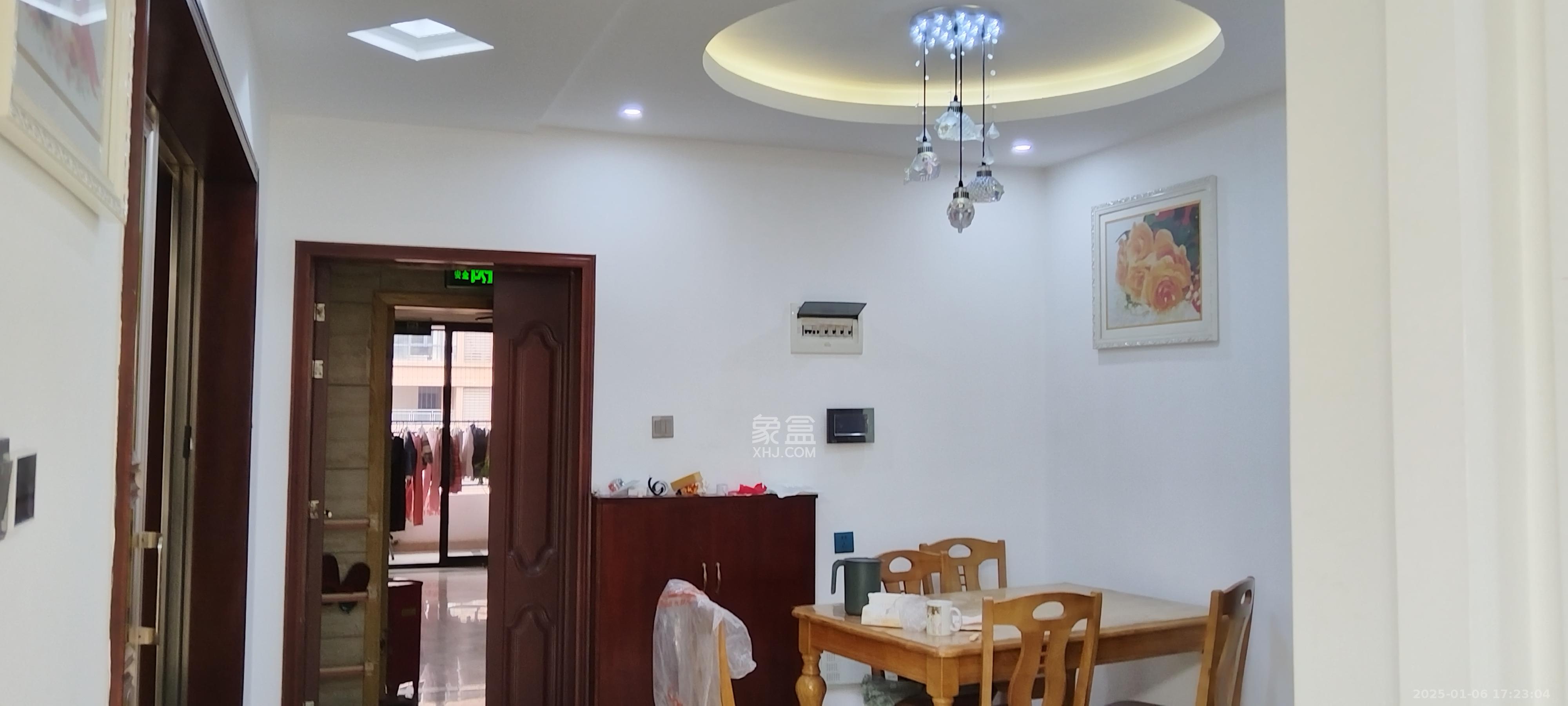 五矿万境水岸一期(万境水岸嘉苑) 2室2厅1卫 2300.0元/月 五矿万境水岸一期(万境水岸嘉苑) 2室2厅1卫 2300.0元/月室内图