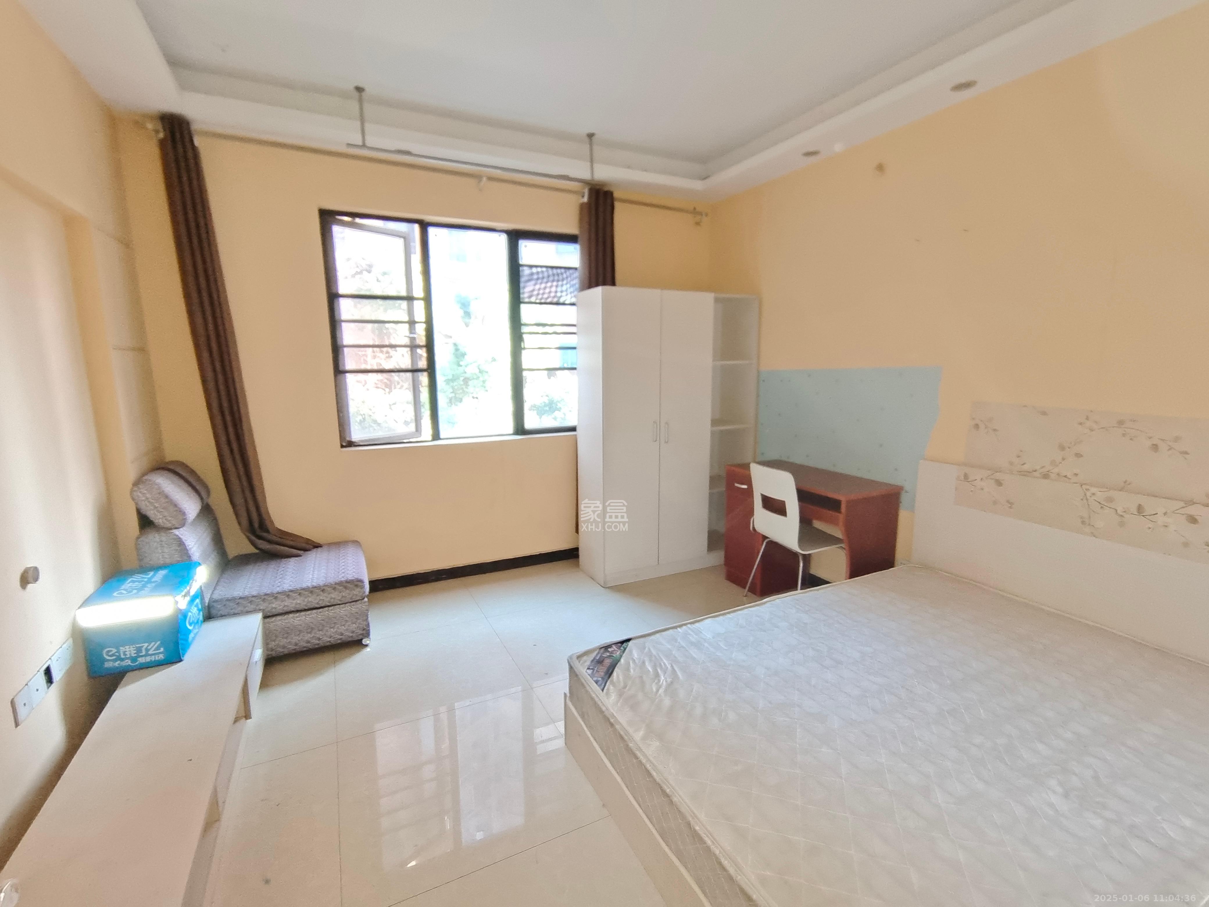 兴威帕克水岸 1室1厅1卫 800.0元/月 兴威帕克水岸 1室1厅1卫 800.0元/月室内图