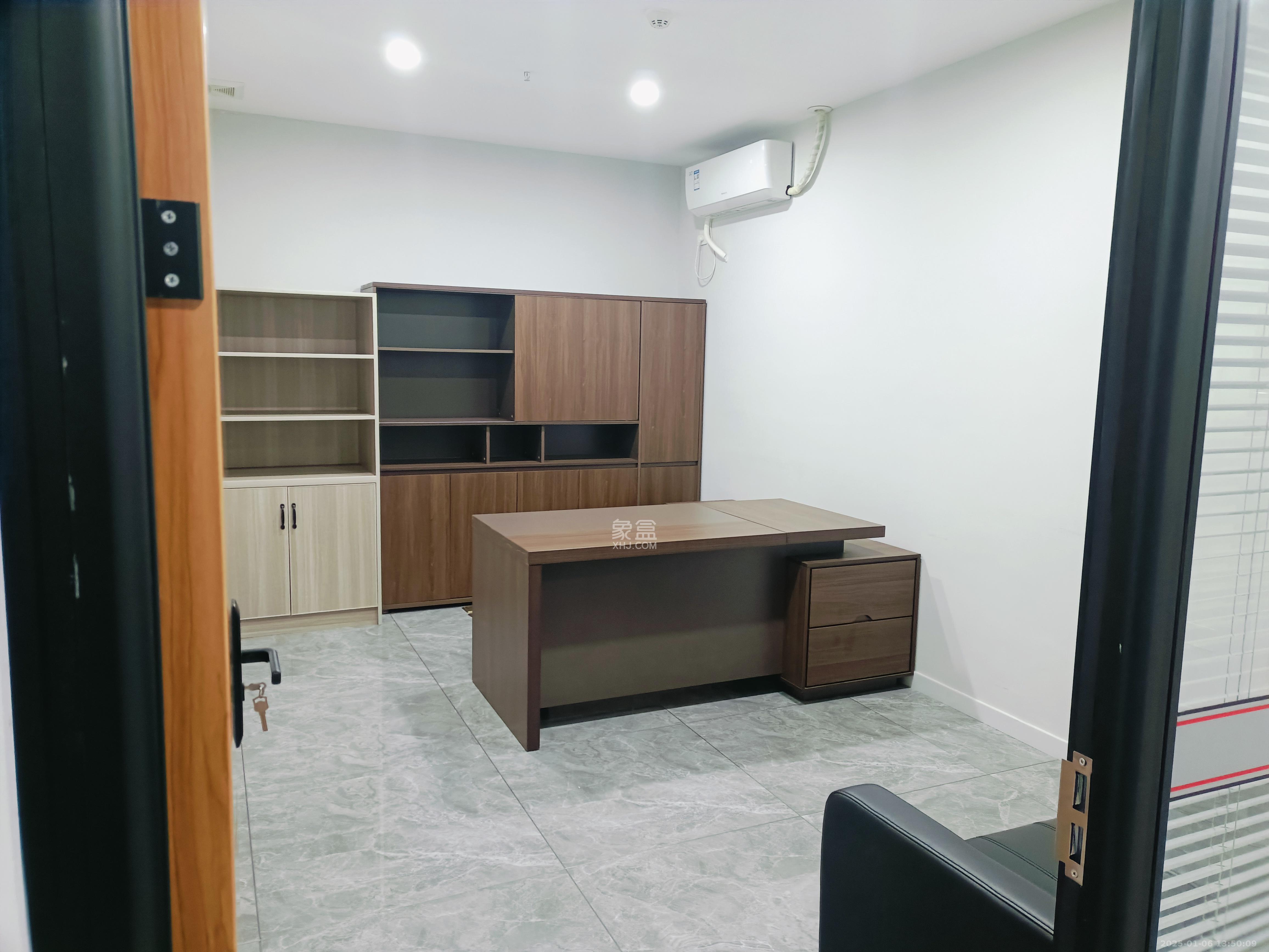 铭诚绿谷智慧产业园   238.99㎡      8000.0元/月室内图