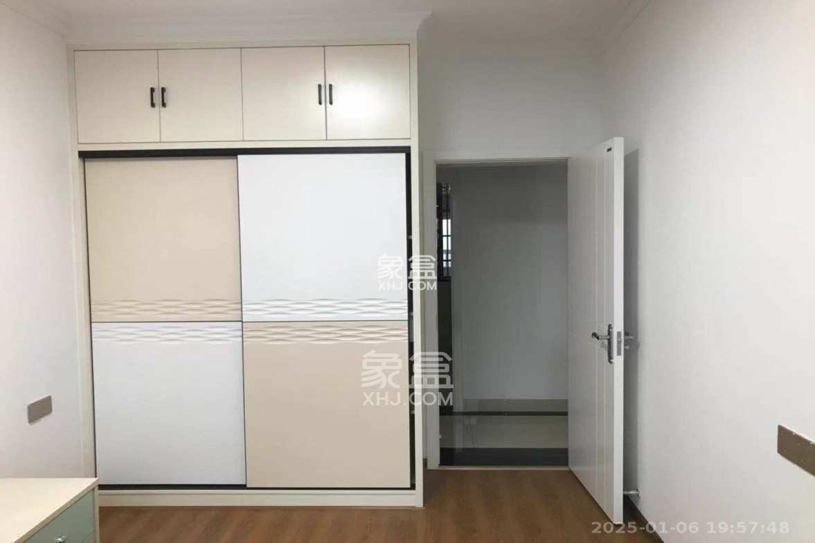 幸福郡音乐花园 3室2厅2卫 1800.0元/月 幸福郡音乐花园 3室2厅2卫 1800.0元/月室内图