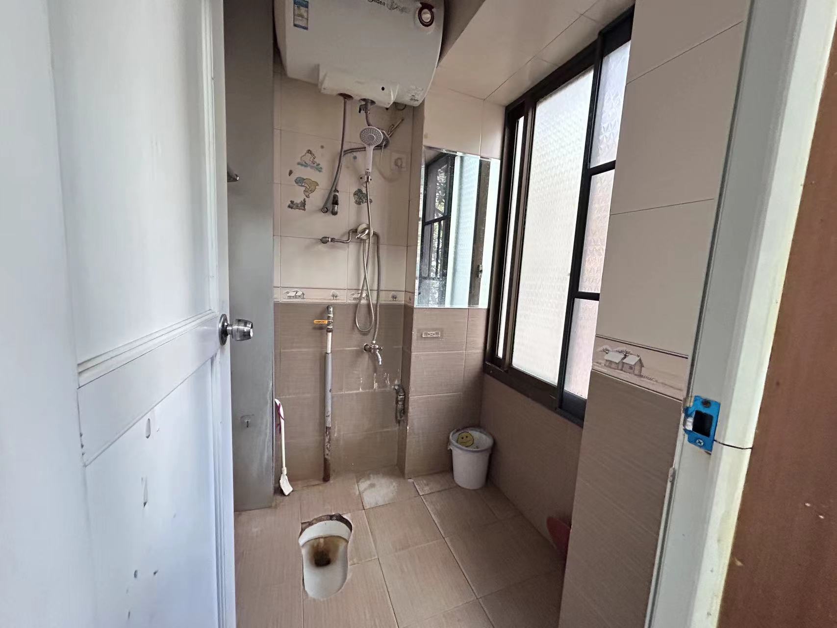 邮政培训中心家属区 2室2厅1卫 1100.0元/月 邮政培训中心家属区 2室2厅1卫 1100.0元/月室内图