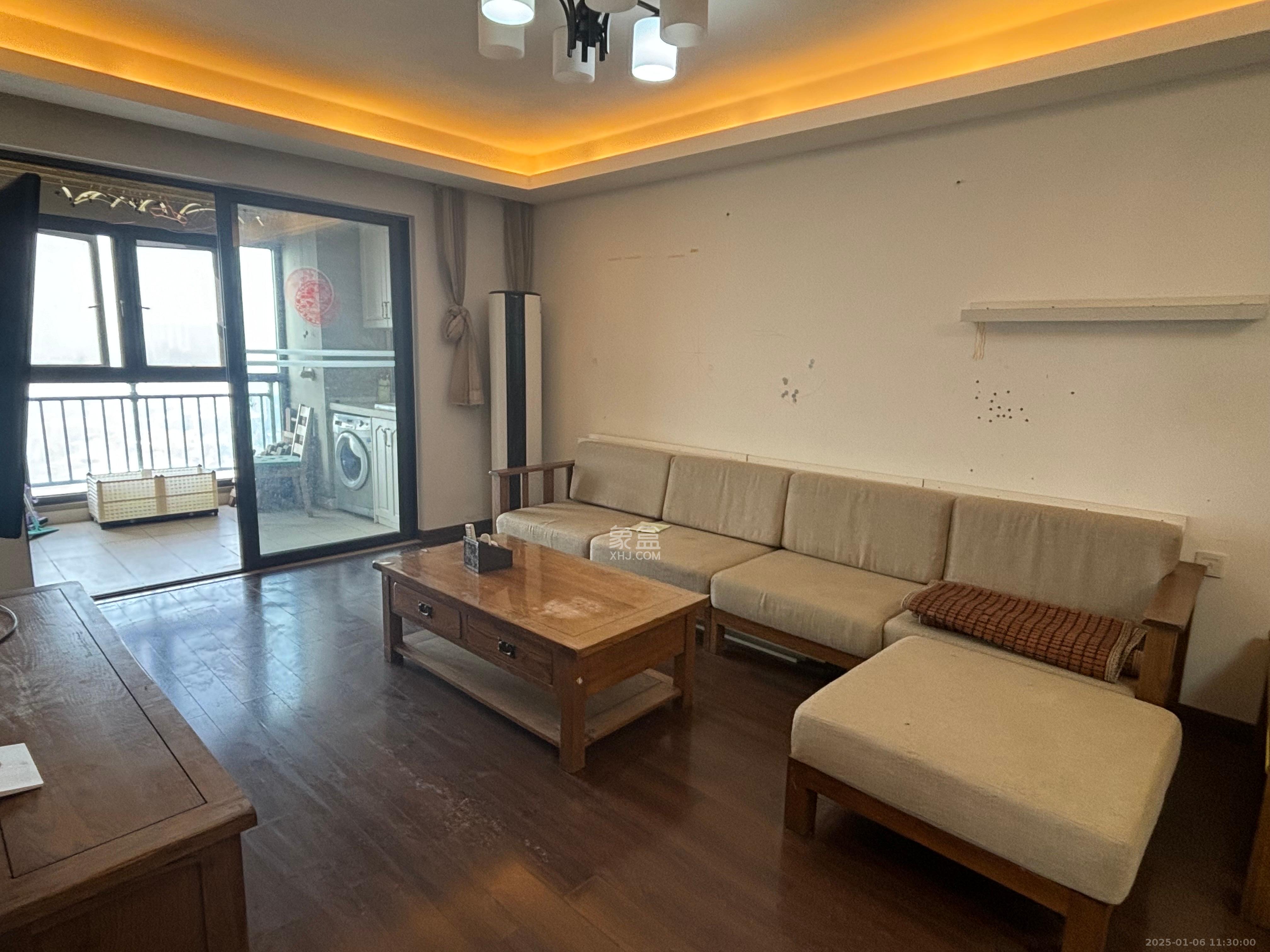 万科白鹭郡  3室2厅1卫   2800.00元/月室内图