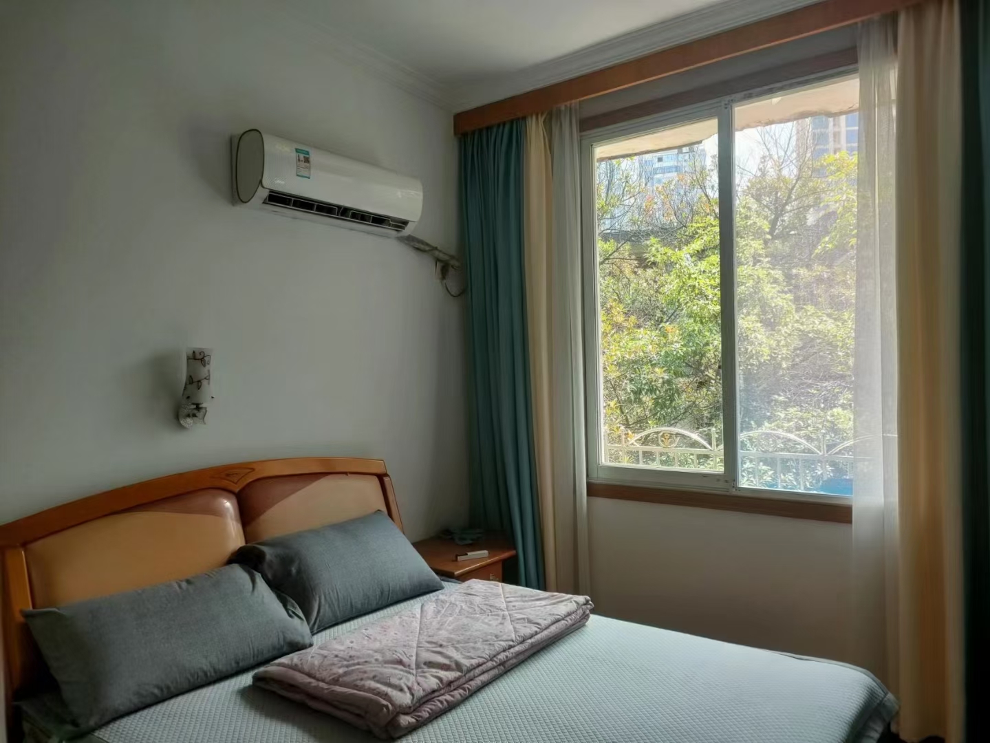 邮政培训中心家属区  2室2厅1卫    1100.0元/月 邮政培训中心家属区  2室2厅1卫    1100.0元/月室内图