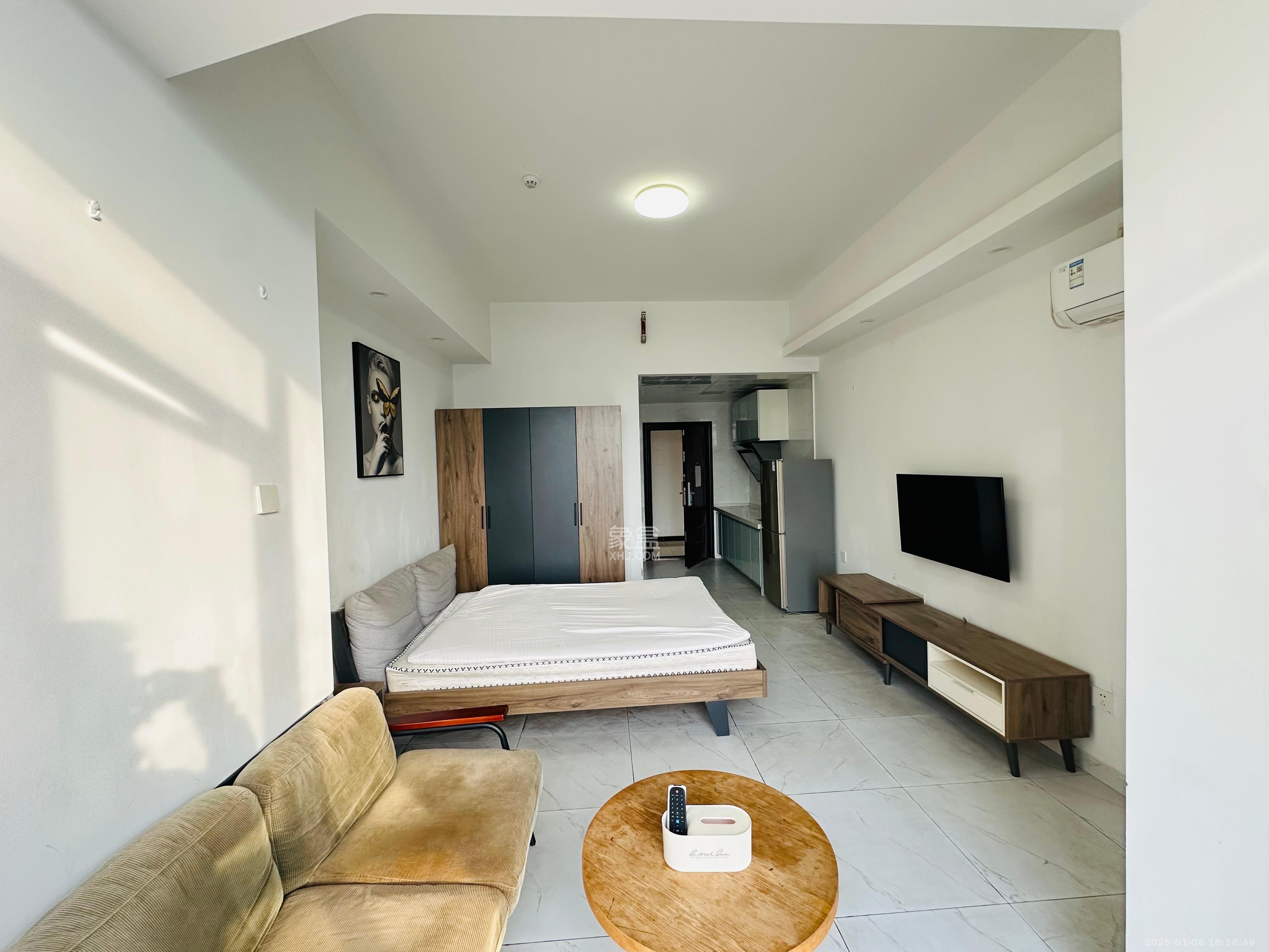 明大佳园  1室1厅1卫    1600.0元/月室内图