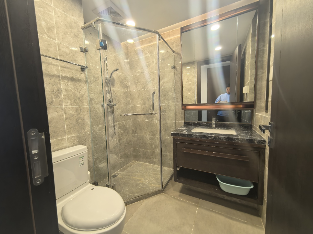 雅居乐金沙湾 5室3厅5卫 450.0万 雅居乐金沙湾 5室3厅5卫 450.0万室内图