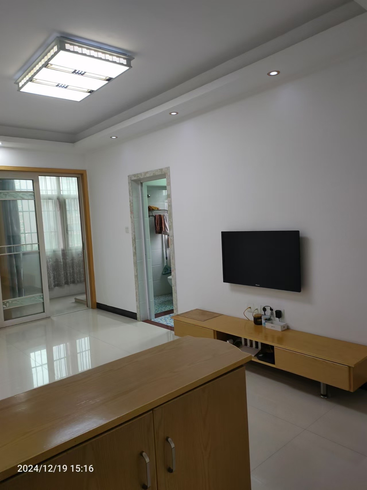 芙蓉苑 1室0厅0卫 1300.0元/月 芙蓉苑 1室0厅0卫 1300.0元/月室内图