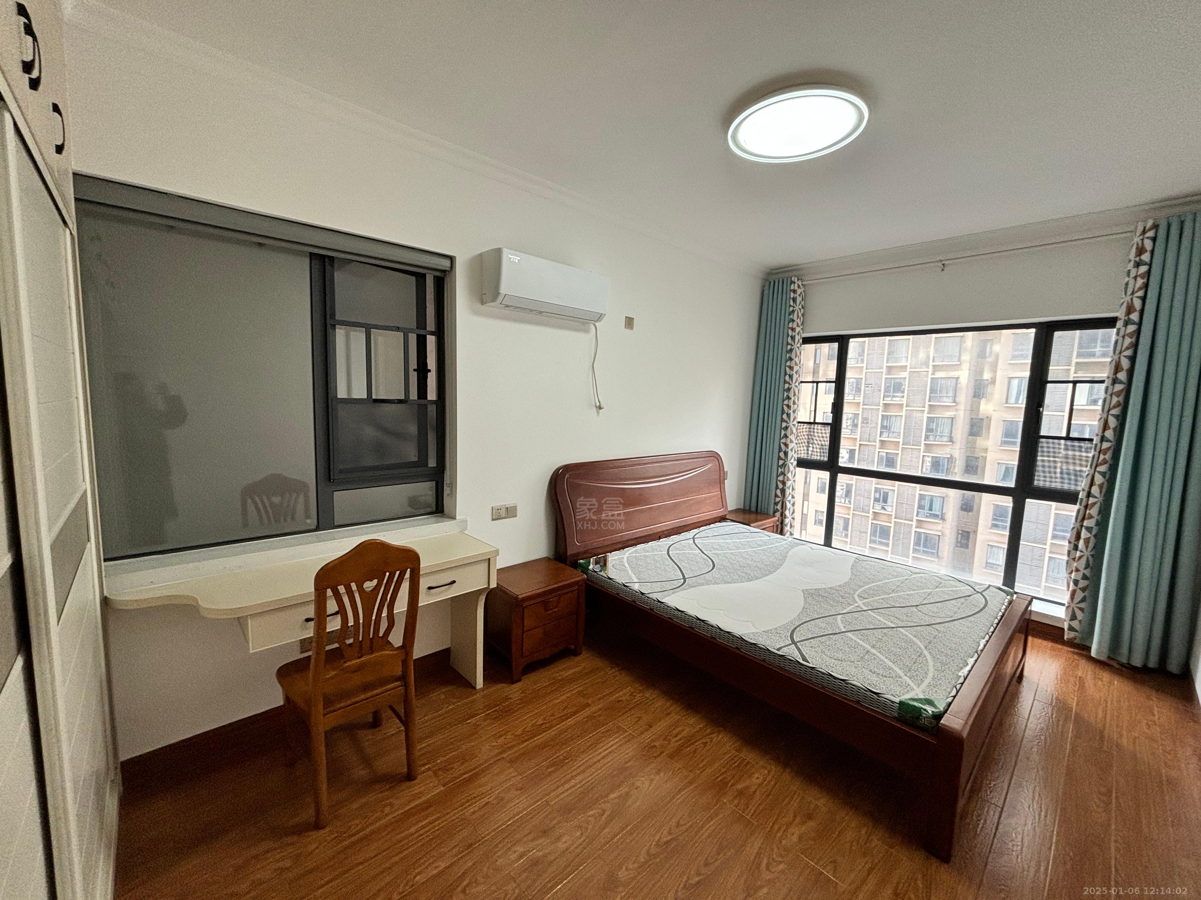 山水洲城华晨第一城 2室2厅1卫 1700.0元/月 山水洲城华晨第一城 2室2厅1卫 1700.0元/月室内图