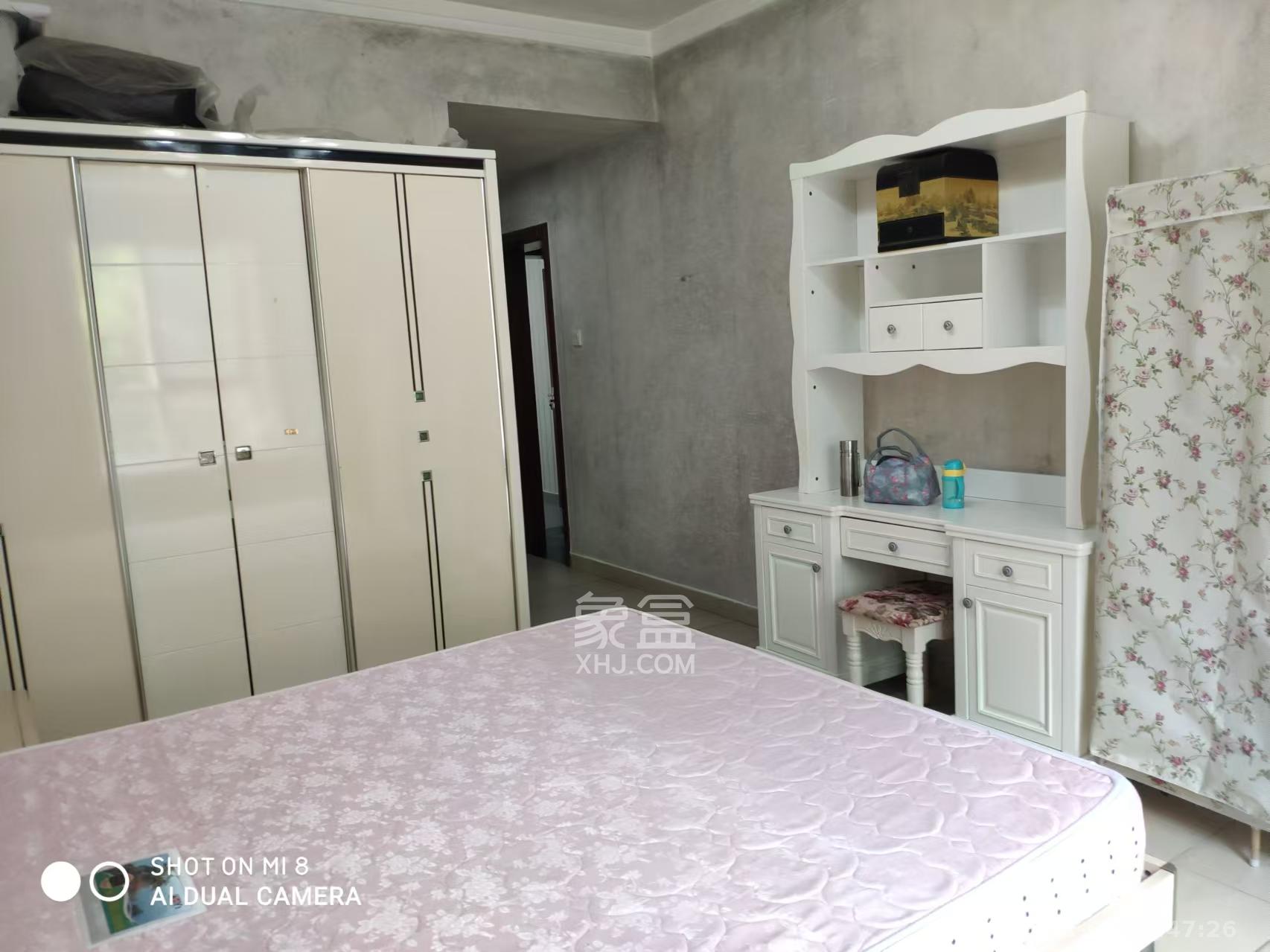 山水英伦 3室2厅1卫 2200.0元/月 山水英伦 3室2厅1卫 2200.0元/月室内图