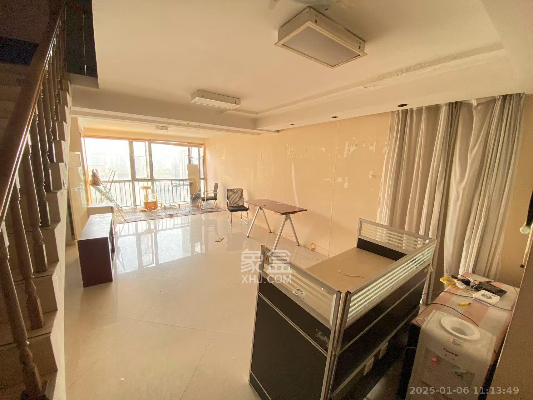 华菱蓝调国际(华菱.香墅美地) 2室2厅2卫 1700.0元/月 华菱蓝调国际(华菱.香墅美地) 2室2厅2卫 1700.0元/月室内图