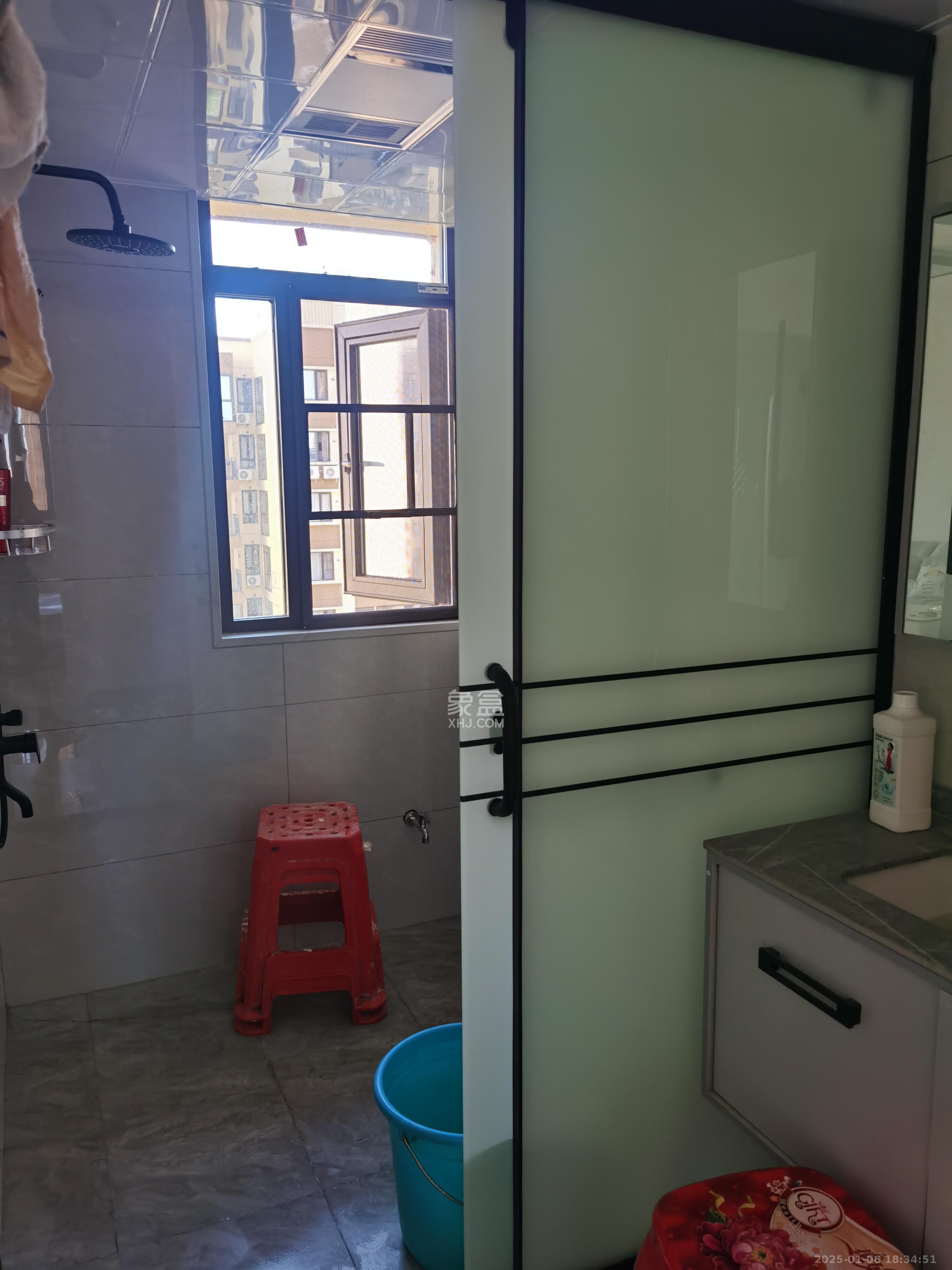 富兴悦府(富兴学府名邸) 4室2厅2卫 2800.0元/月 富兴悦府(富兴学府名邸) 4室2厅2卫 2800.0元/月室内图