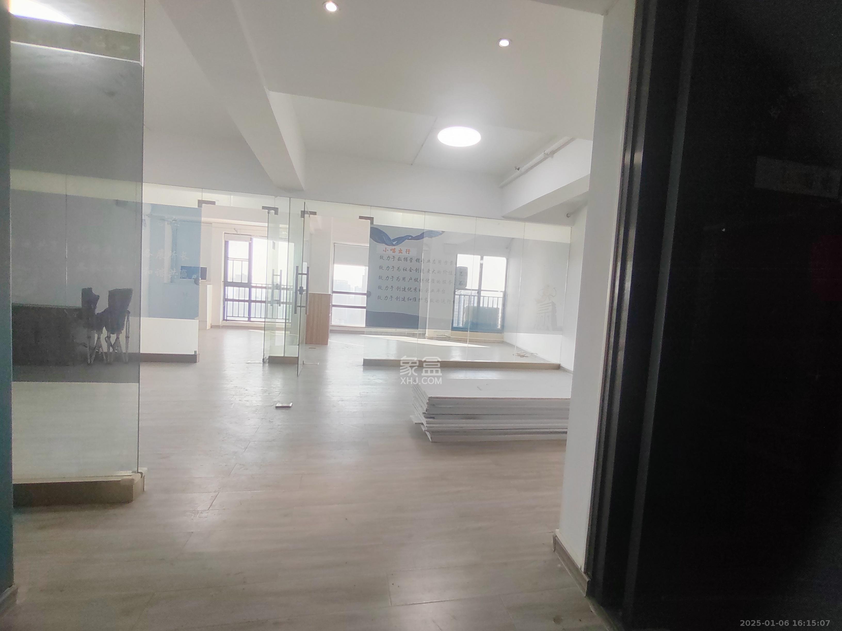 博雅例外 2室2厅1卫 3200.0元/月 博雅例外 2室2厅1卫 3200.0元/月室内图