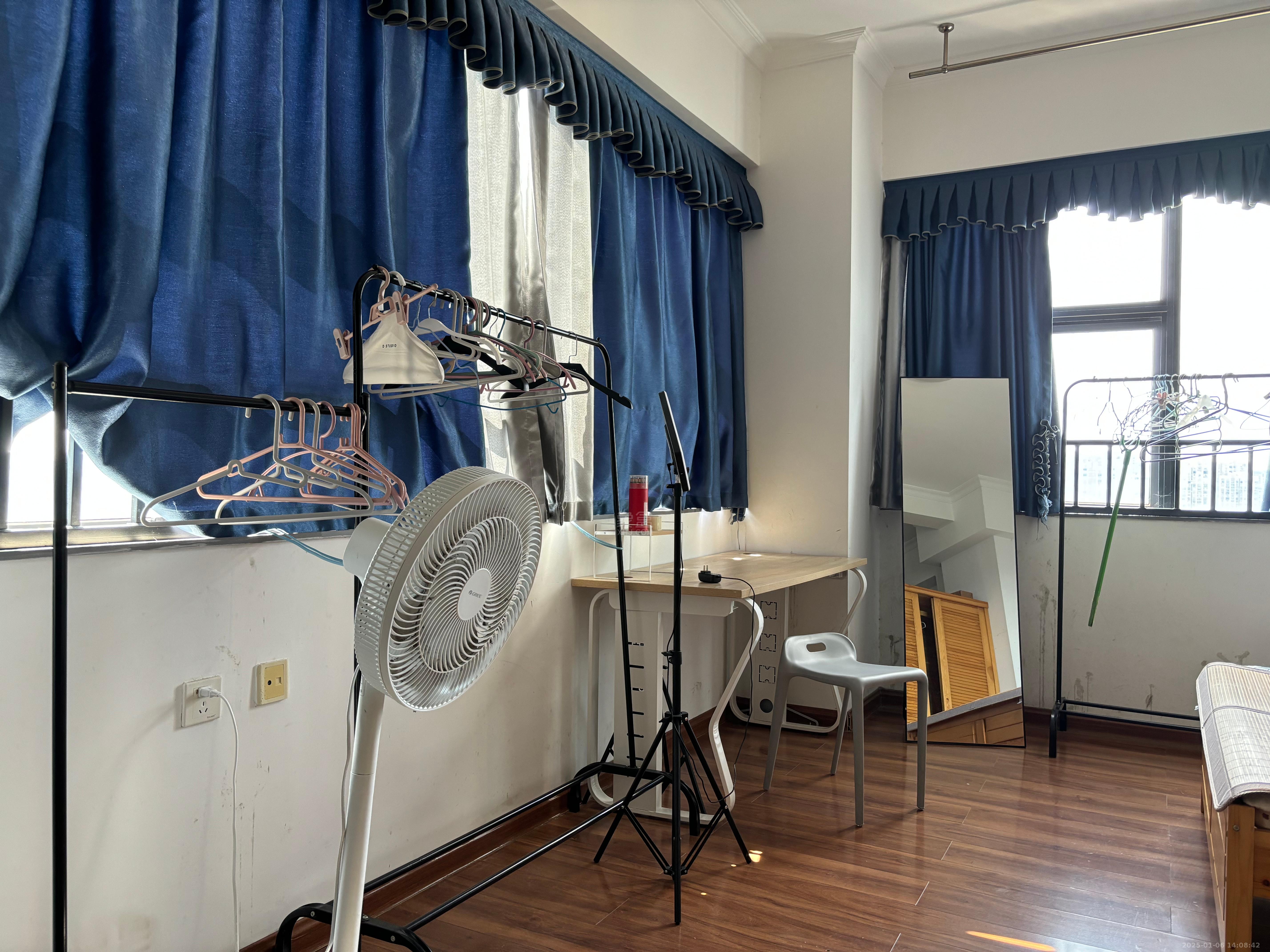 文艺复兴(未来城) 1室0厅0卫 1200.0元/月 文艺复兴(未来城) 1室0厅0卫 1200.0元/月室内图