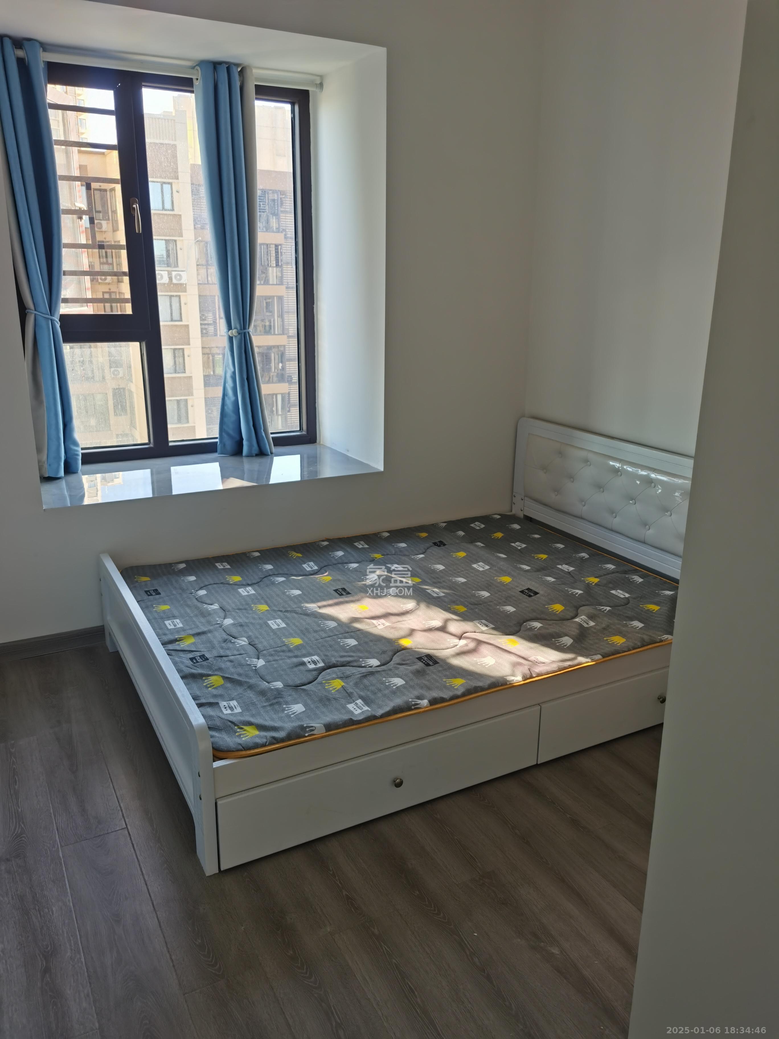 富兴悦府(富兴学府名邸) 4室2厅2卫 2800.0元/月 富兴悦府(富兴学府名邸) 4室2厅2卫 2800.0元/月室内图