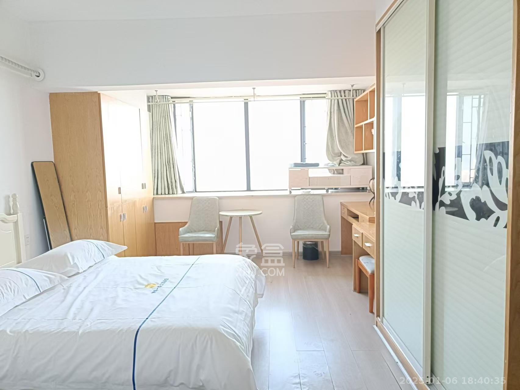 观园国际公寓 1室1厅1卫 1800.0元/月 观园国际公寓 1室1厅1卫 1800.0元/月室内图