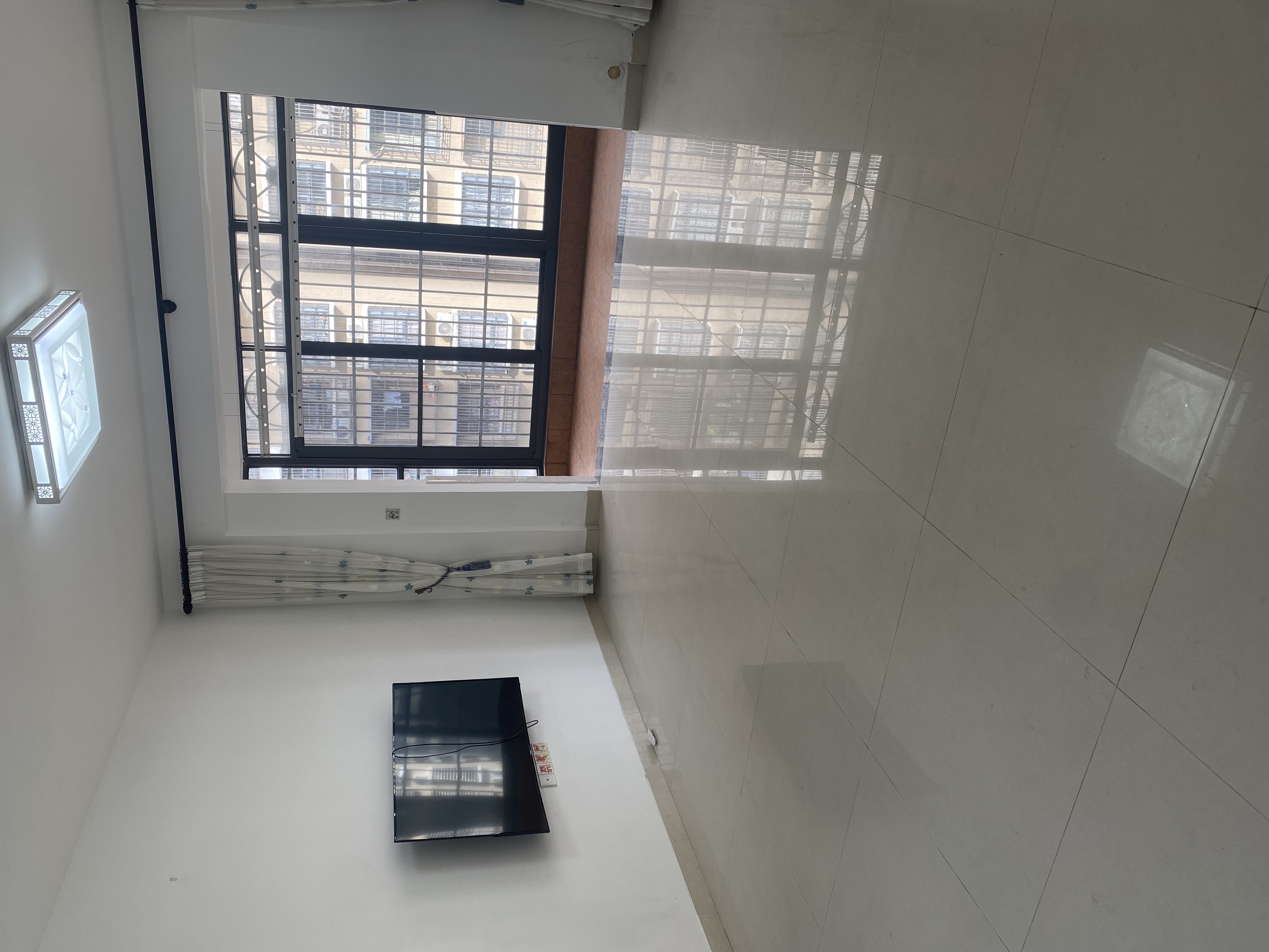 罗牛山花园  2室2厅1卫    113.0万 罗牛山花园  2室2厅1卫    113.0万室内图