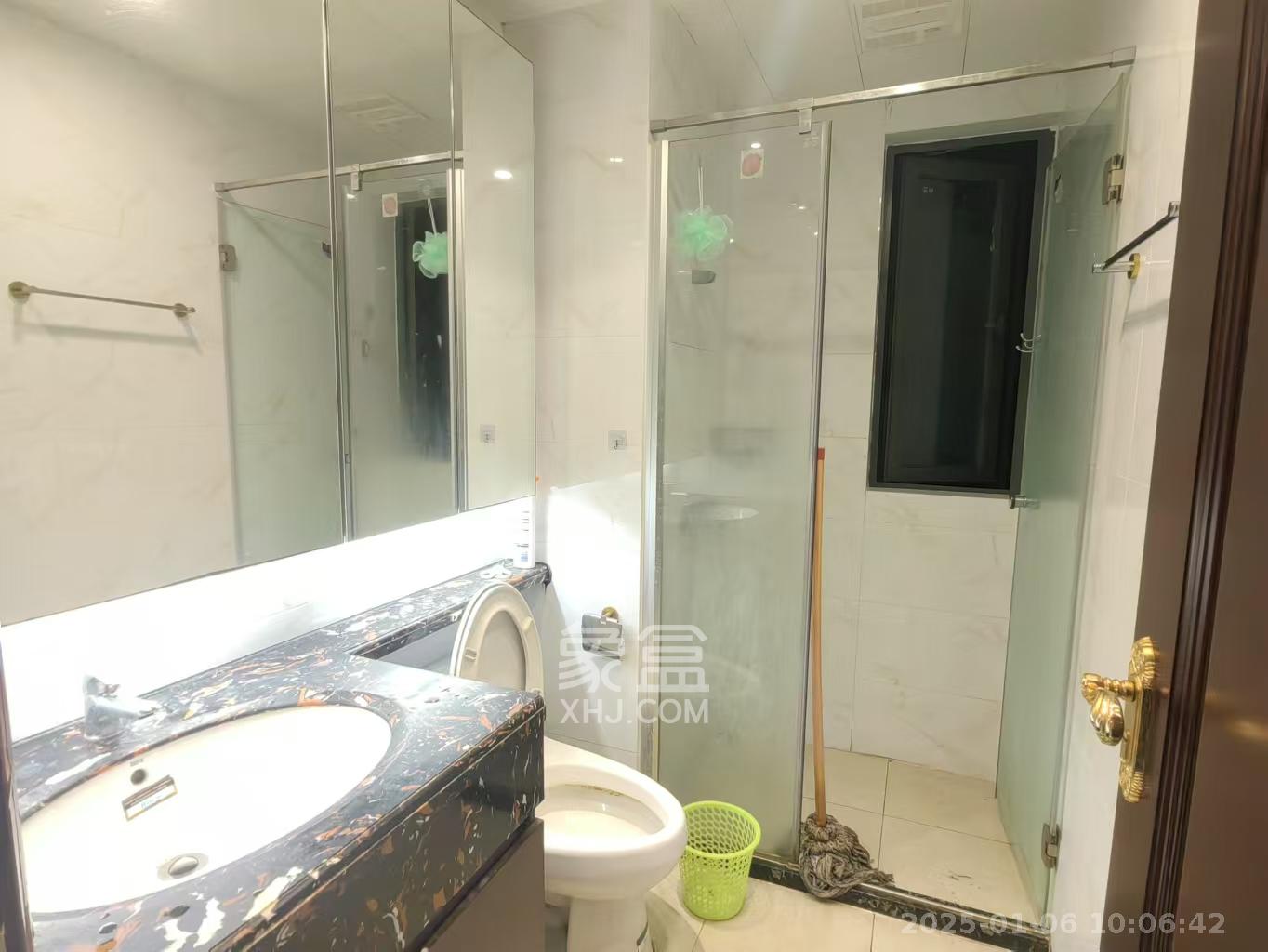 恒大御景半岛锦绣苑 3室2厅1卫 2350.0元/月 恒大御景半岛锦绣苑 3室2厅1卫 2350.0元/月室内图