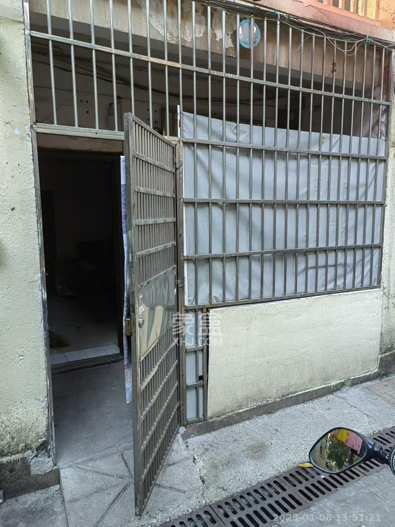 建湘新村  1室1厅1卫   700.00元/月室内图