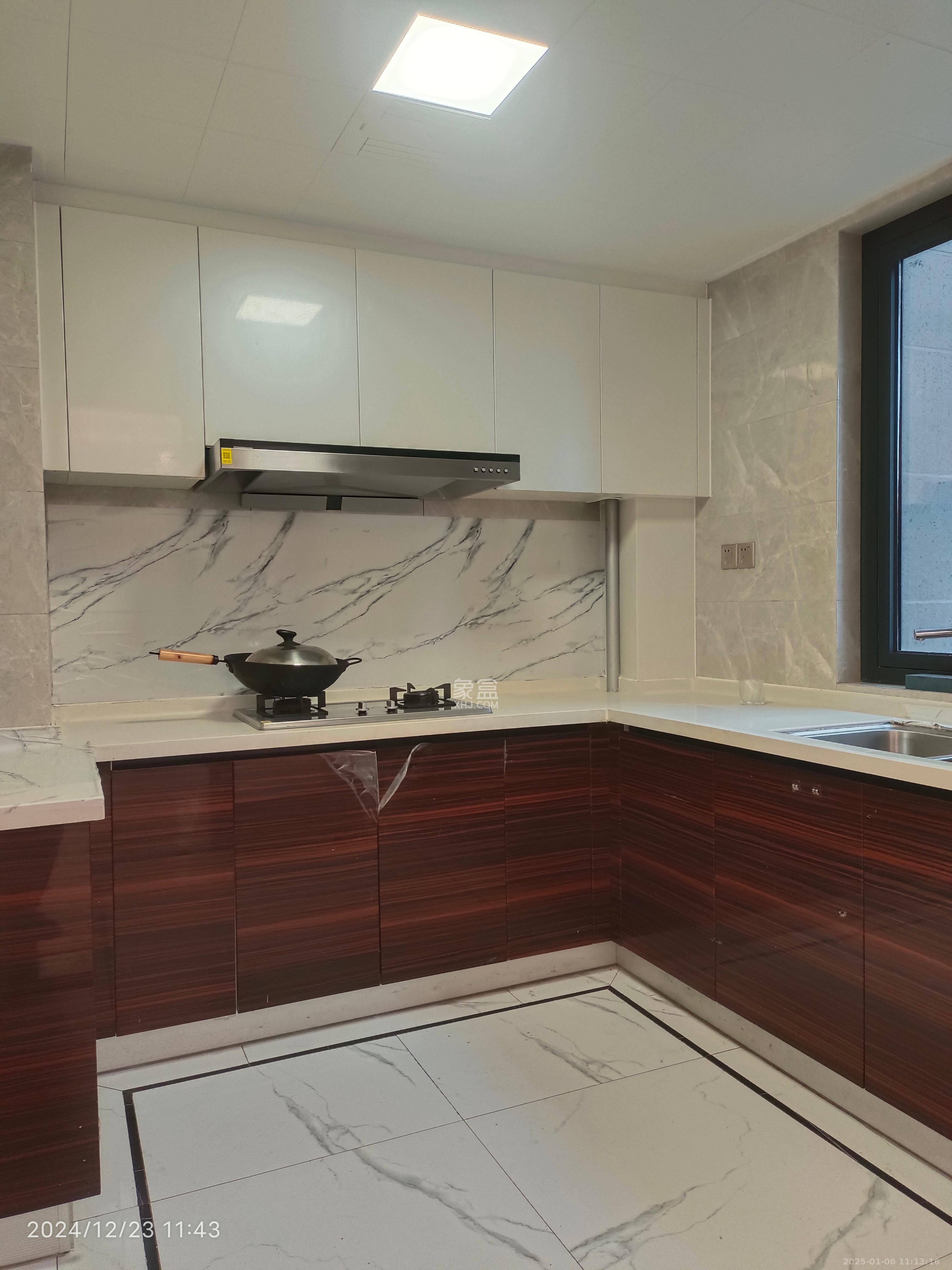 中海阅江府  4室2厅2卫    4600.0元/月室内图