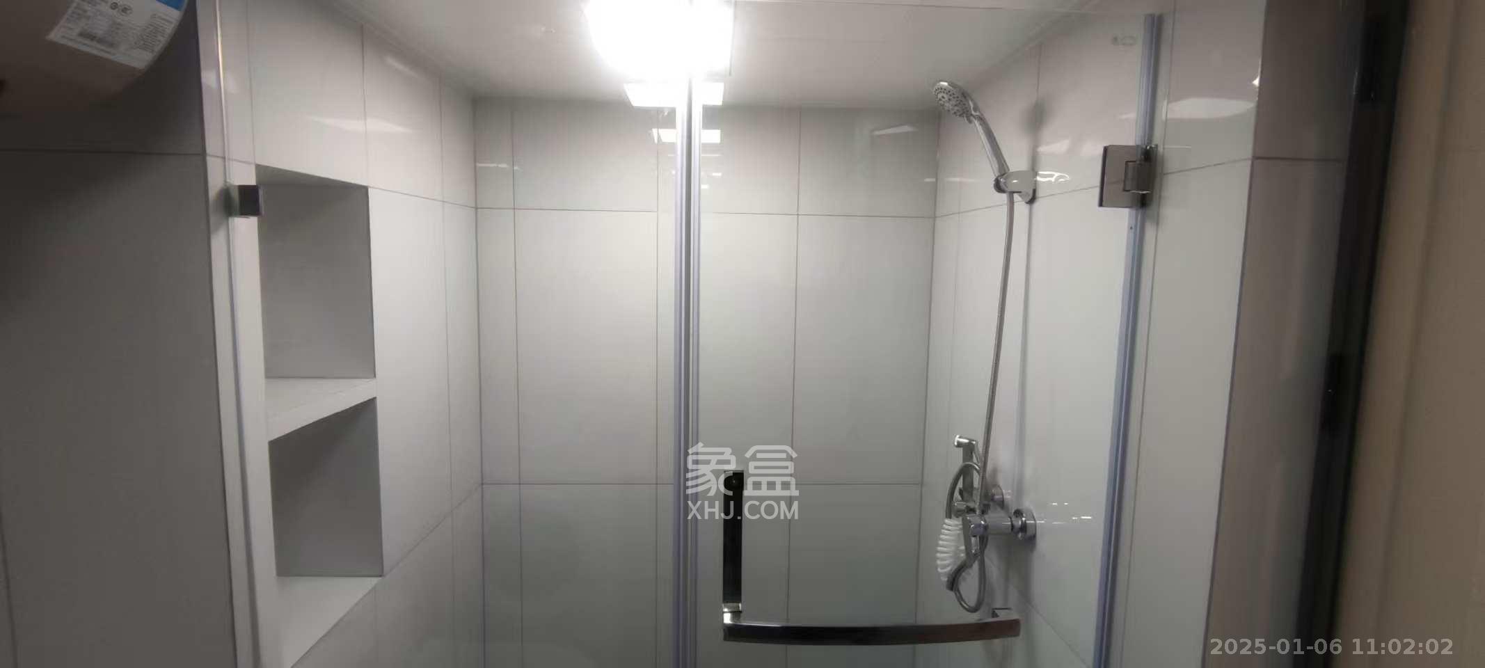 世茂璀璨天城公寓 2室1厅1卫 2400.0元/月 世茂璀璨天城公寓 2室1厅1卫 2400.0元/月室内图