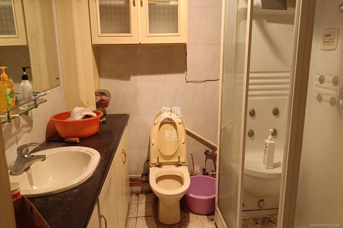 狮子山一片  4室2厅2卫    1700.0元/月 狮子山一片  4室2厅2卫    1700.0元/月室内图