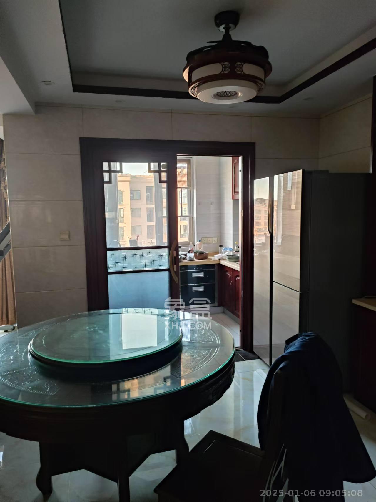 丽发新城 5室2厅3卫 5000.0元/月 丽发新城 5室2厅3卫 5000.0元/月室内图