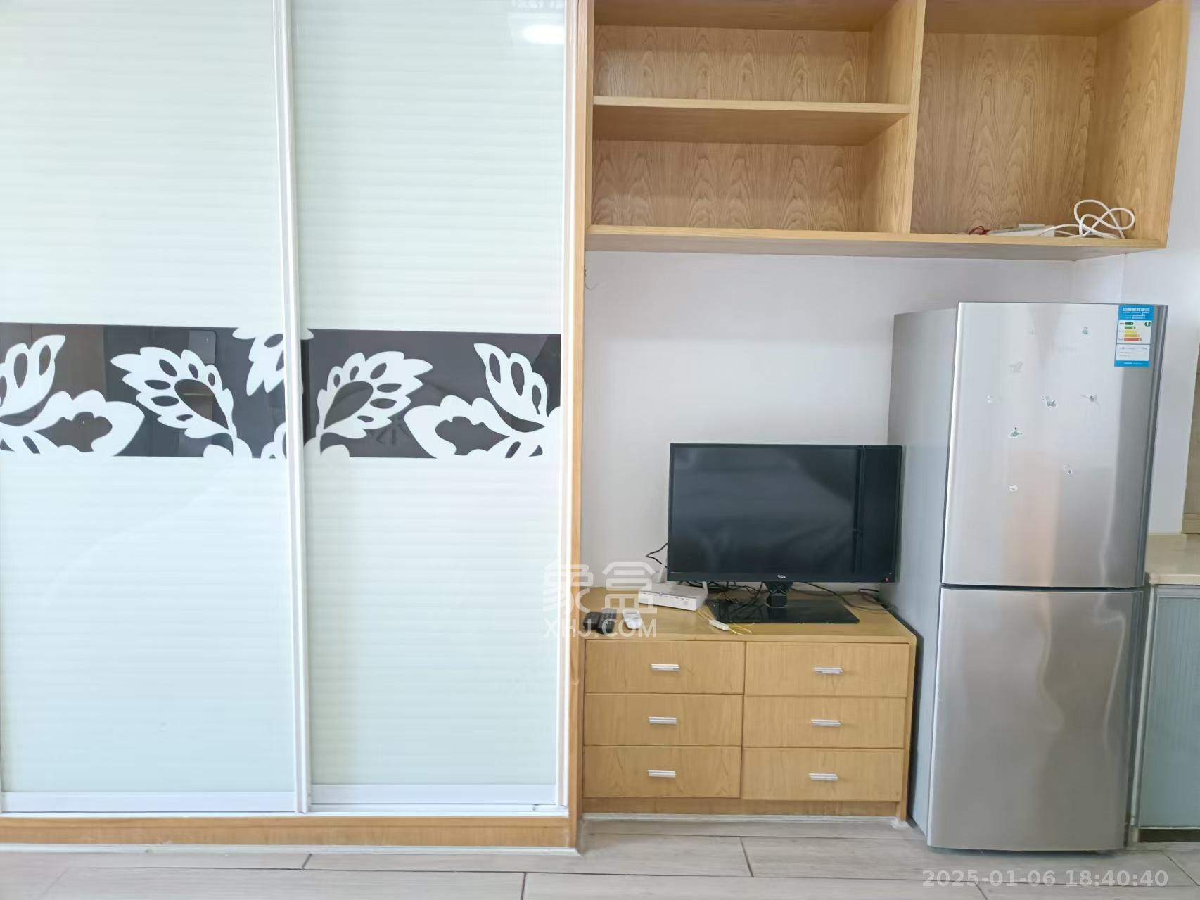 观园国际公寓 1室1厅1卫 1800.0元/月 观园国际公寓 1室1厅1卫 1800.0元/月室内图