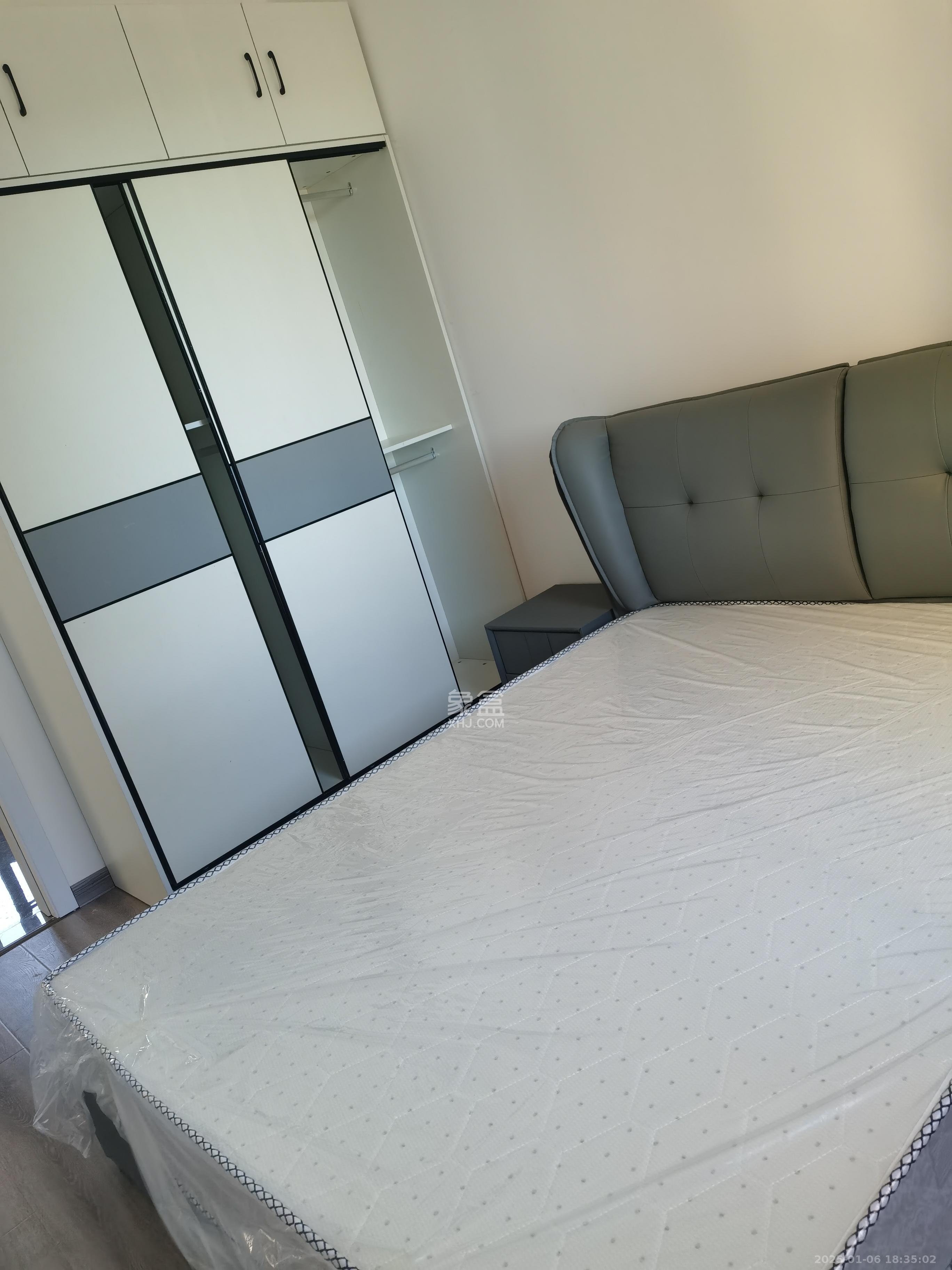 富兴悦府(富兴学府名邸) 4室2厅2卫 2800.0元/月 富兴悦府(富兴学府名邸) 4室2厅2卫 2800.0元/月室内图