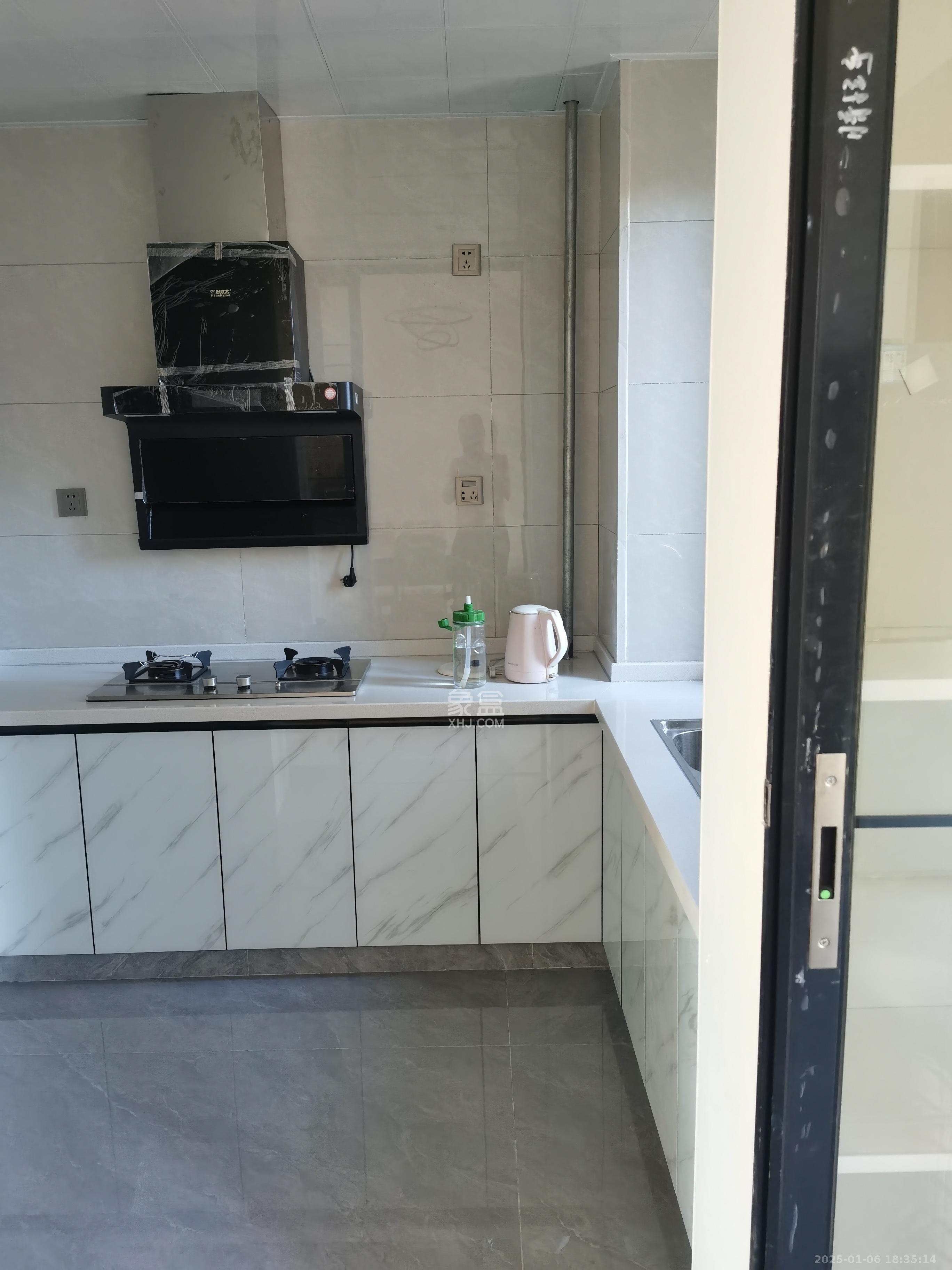 富兴悦府(富兴学府名邸) 4室2厅2卫 2800.0元/月 富兴悦府(富兴学府名邸) 4室2厅2卫 2800.0元/月室内图