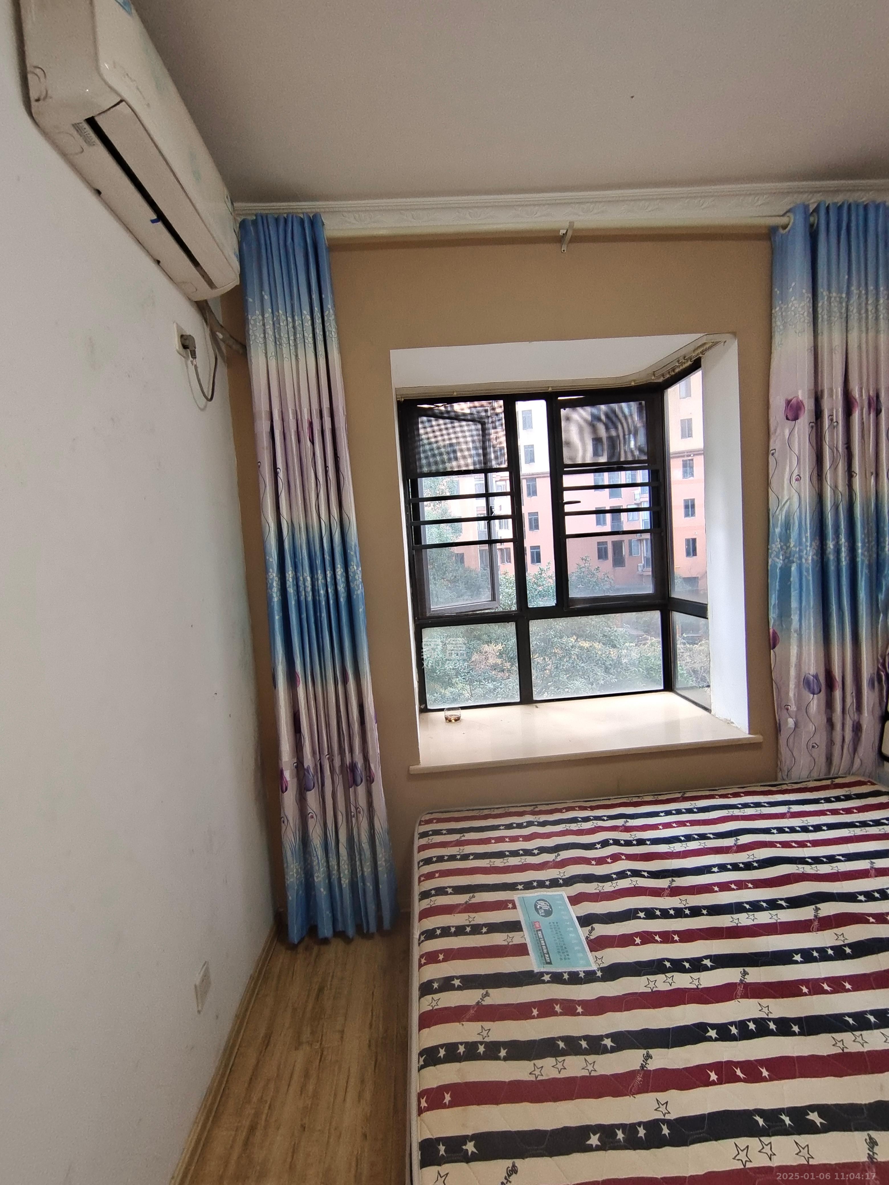 兴威帕克水岸 1室1厅1卫 800.0元/月 兴威帕克水岸 1室1厅1卫 800.0元/月室内图