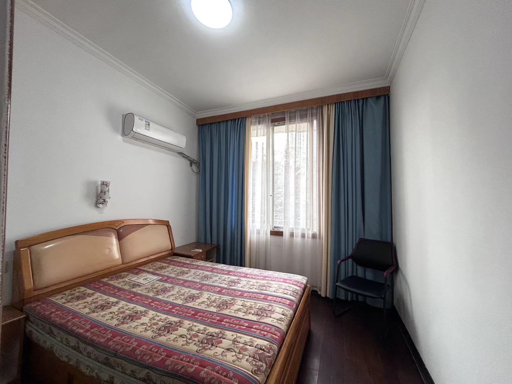 邮政培训中心家属区 2室2厅1卫 1100.0元/月 邮政培训中心家属区 2室2厅1卫 1100.0元/月室内图