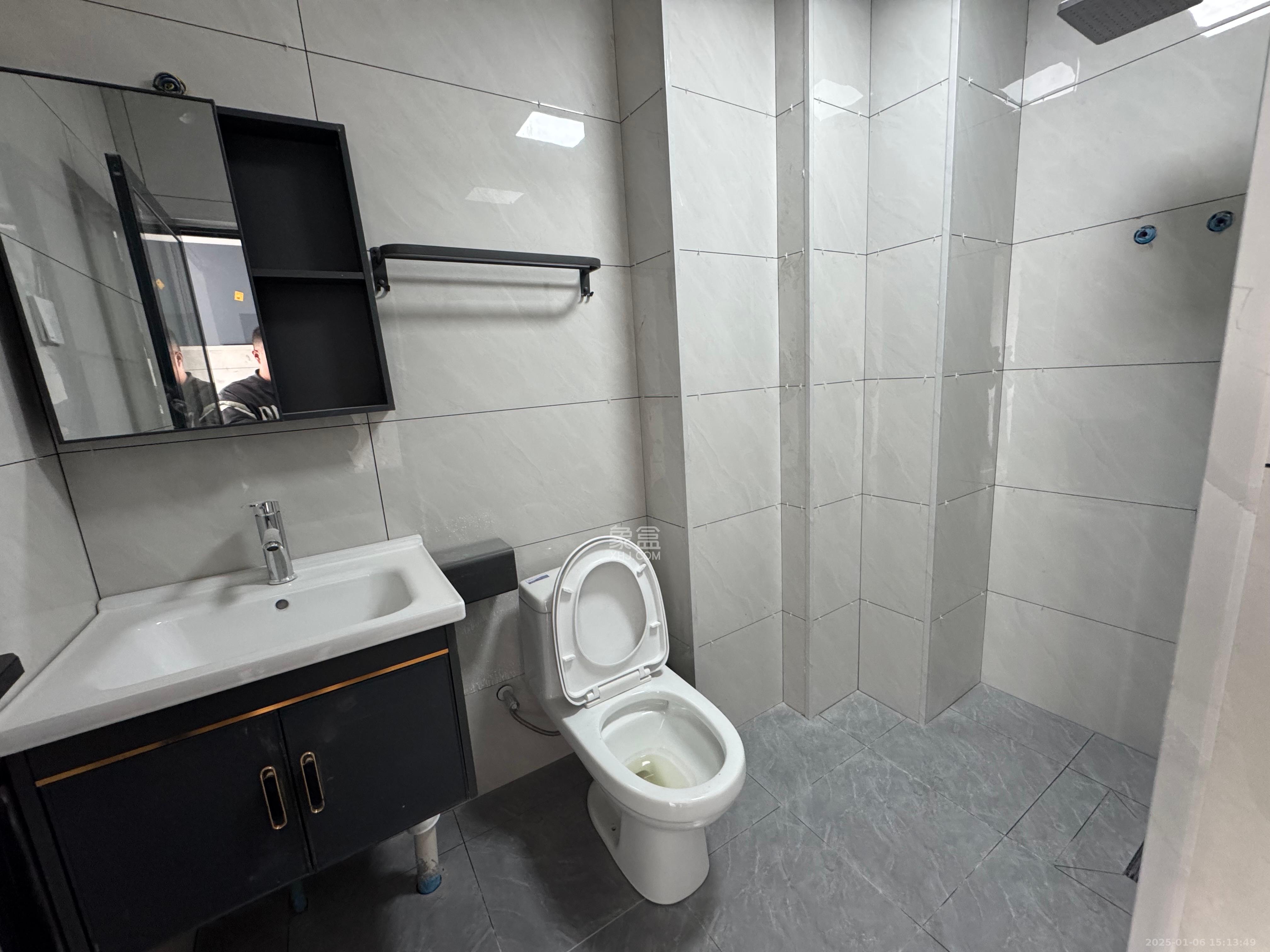 海伦堡爱ME城市 1室1厅1卫 1300.0元/月 海伦堡爱ME城市 1室1厅1卫 1300.0元/月室内图