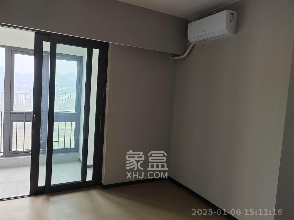 时代梅溪领峰 4室2厅2卫 3200.0元/月 时代梅溪领峰 4室2厅2卫 3200.0元/月室内图