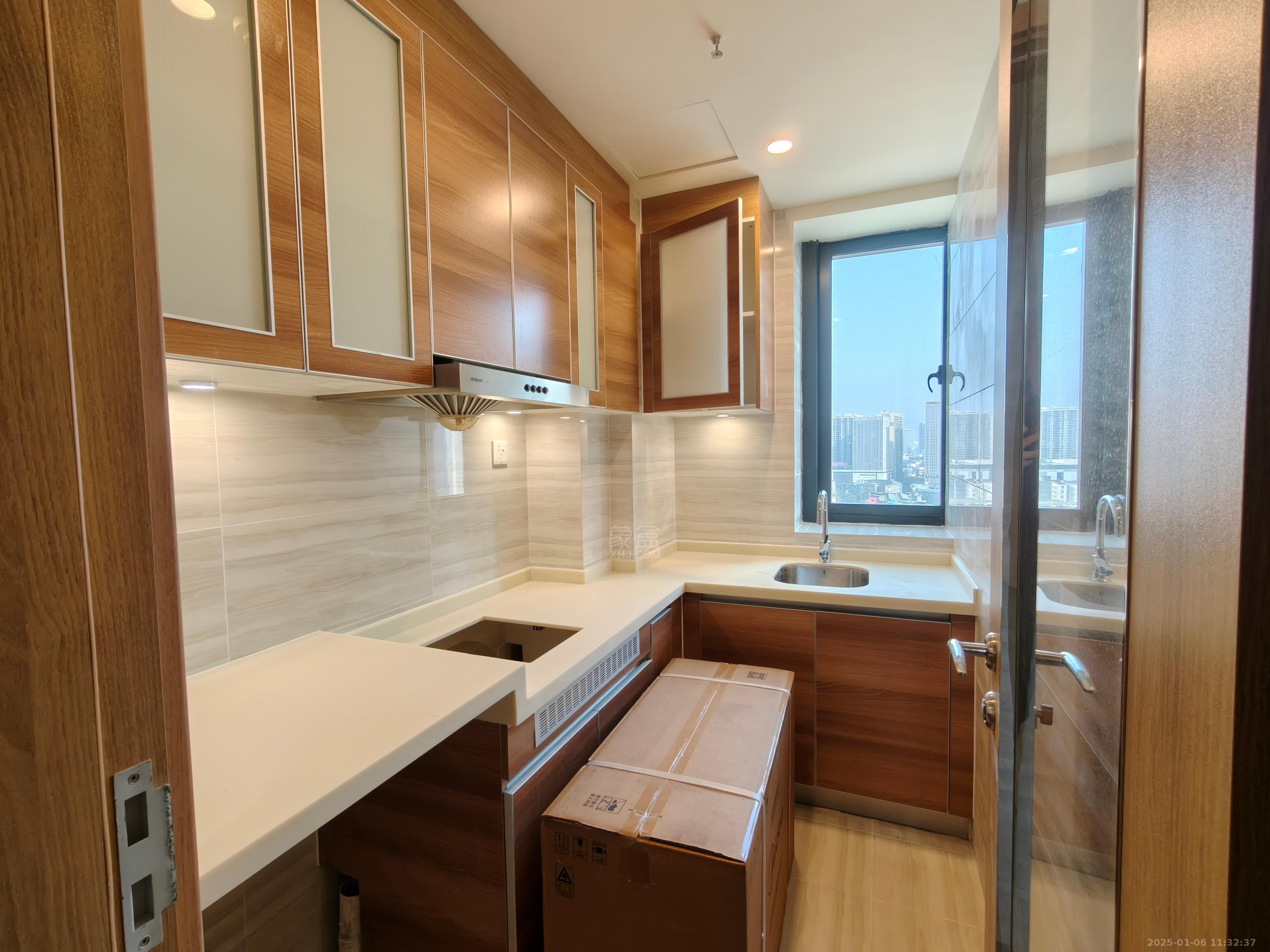 恒大华府 1室1厅1卫 1380.0元/月 恒大华府 1室1厅1卫 1380.0元/月室内图