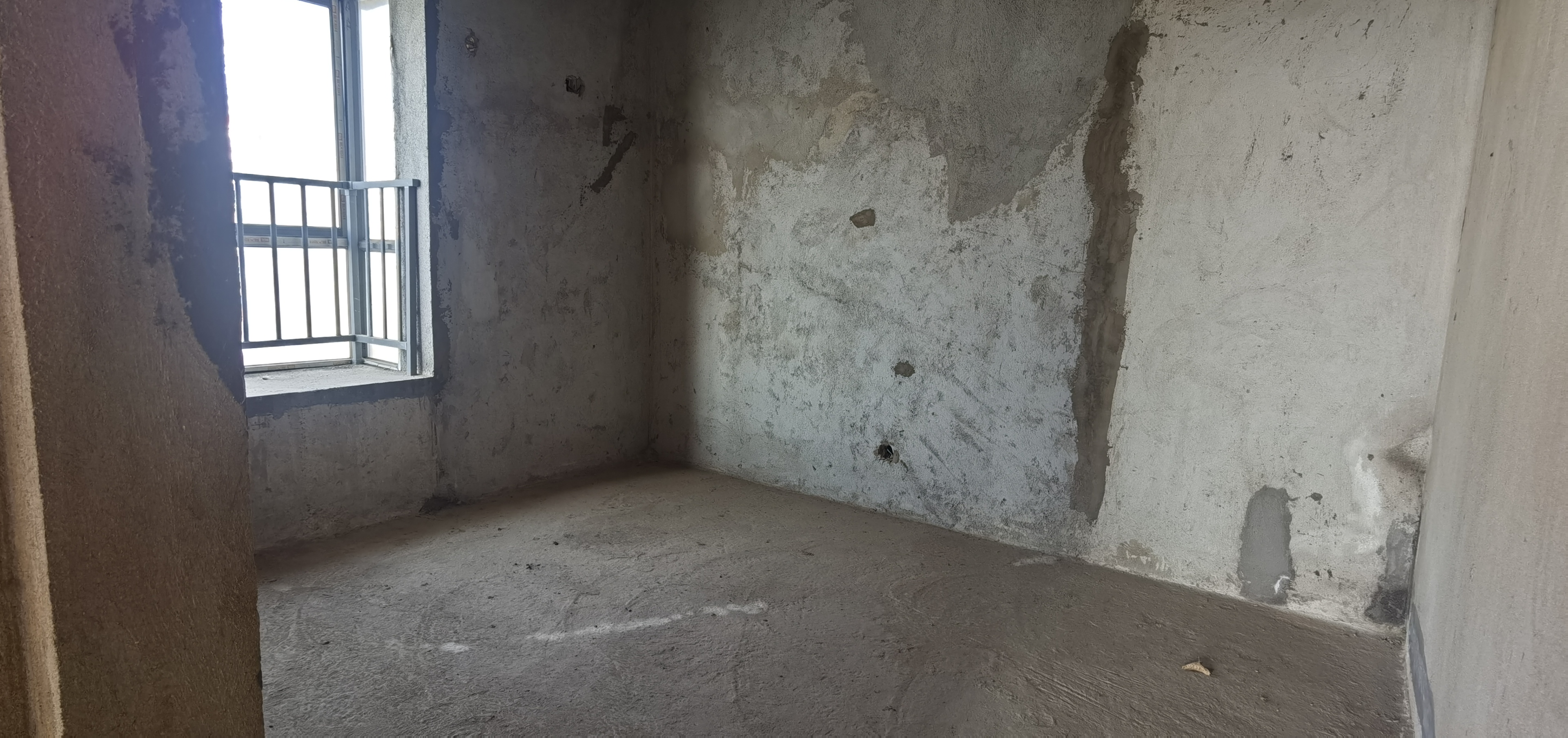 南苑上和一期  3室2厅2卫    68.8万 南苑上和一期  3室2厅2卫    68.8万客厅