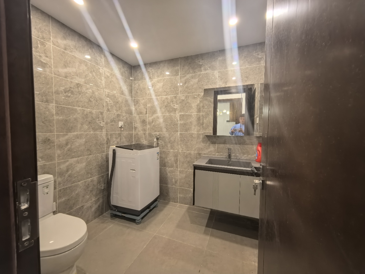 雅居乐金沙湾 5室3厅5卫 450.0万 雅居乐金沙湾 5室3厅5卫 450.0万室内图