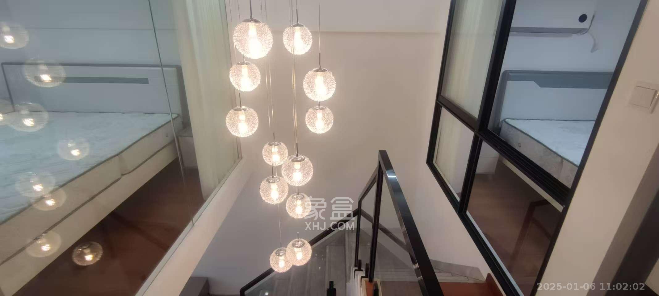 世茂璀璨天城公寓 2室1厅1卫 2400.0元/月 世茂璀璨天城公寓 2室1厅1卫 2400.0元/月室内图