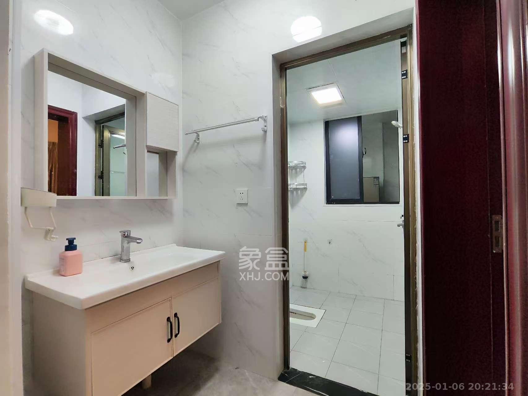 勤诚达新界 3室2厅1卫 1800.0元/月 勤诚达新界 3室2厅1卫 1800.0元/月室内图