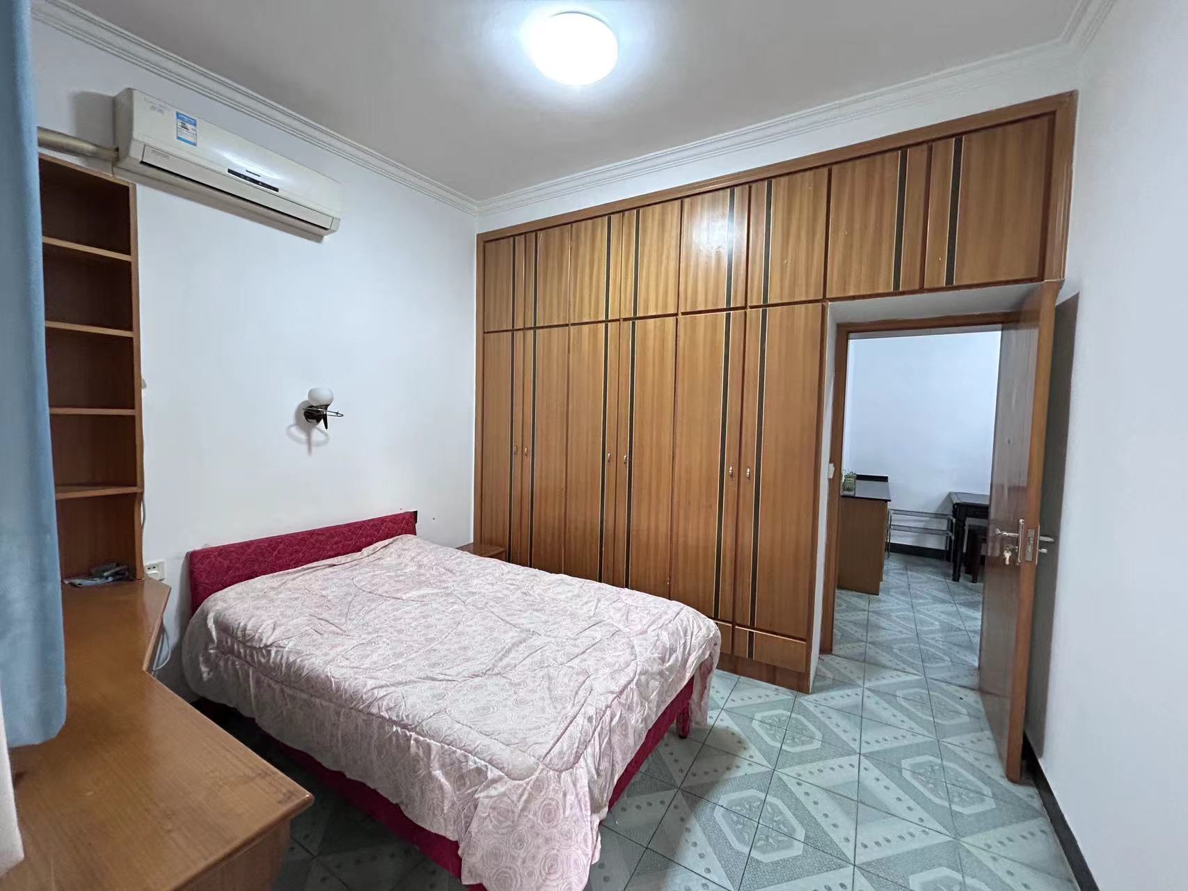 邮政培训中心家属区 2室2厅1卫 1100.0元/月 邮政培训中心家属区 2室2厅1卫 1100.0元/月室内图